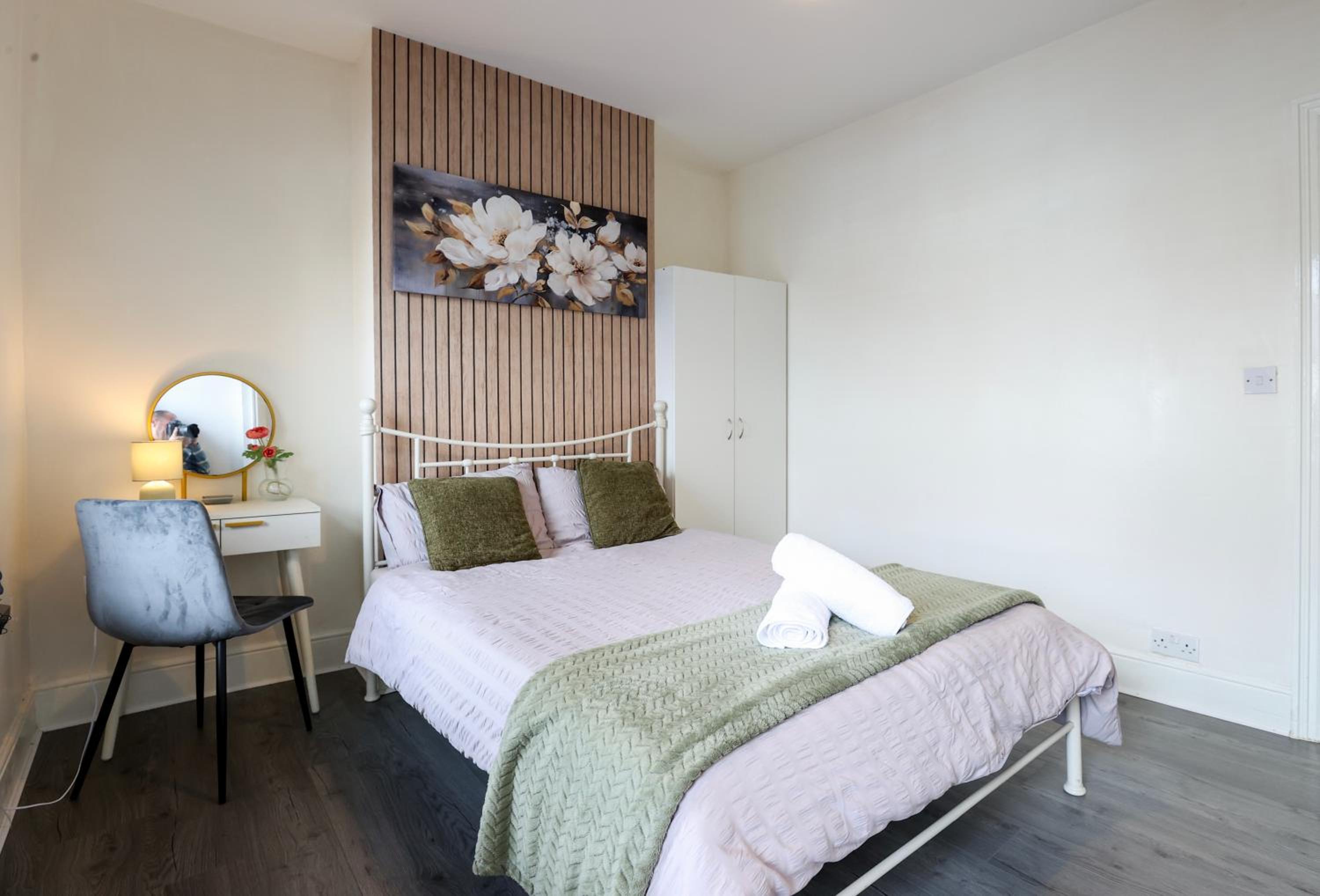 Home away from home-business & leisure travellers