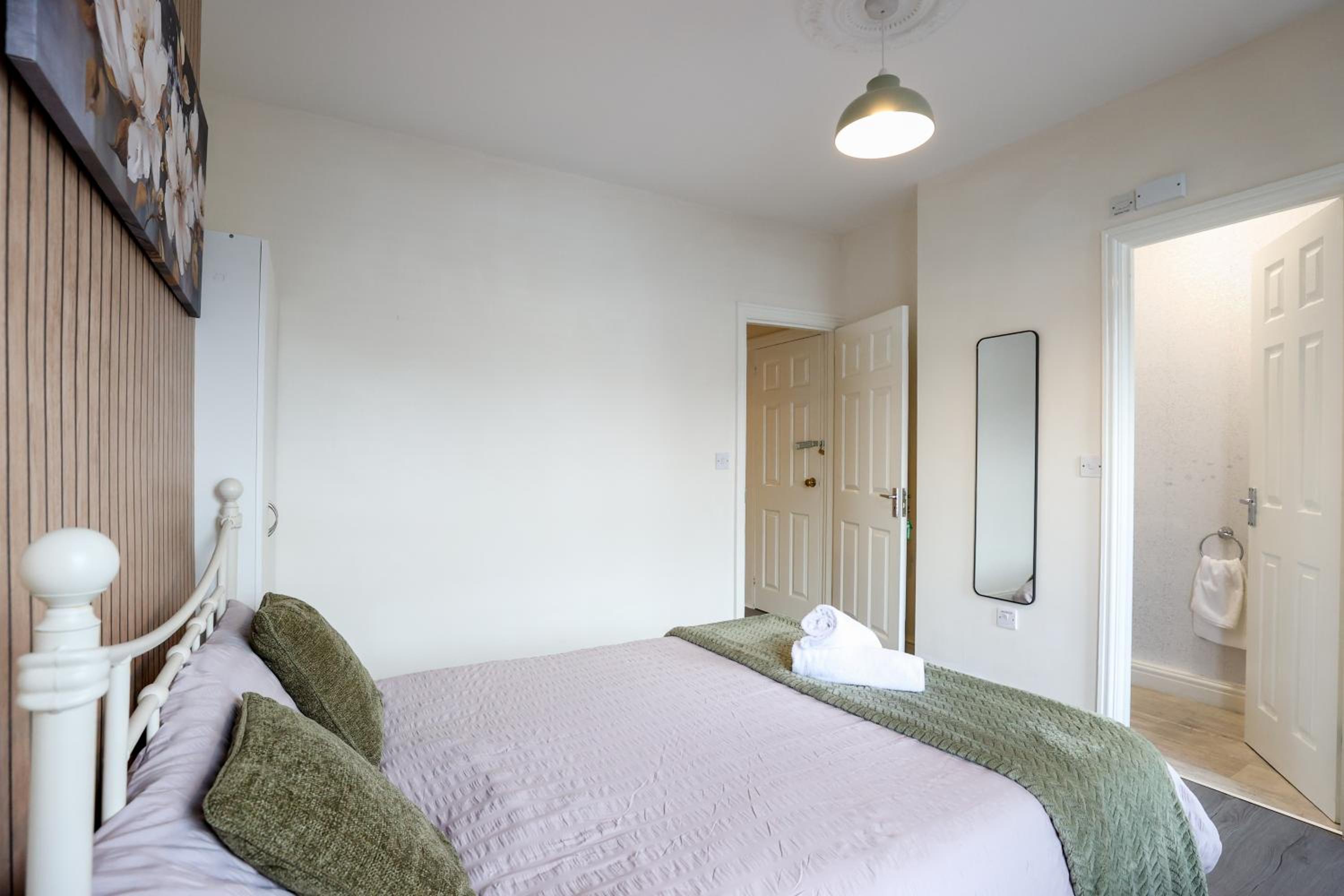 Home away from home-business & leisure travellers