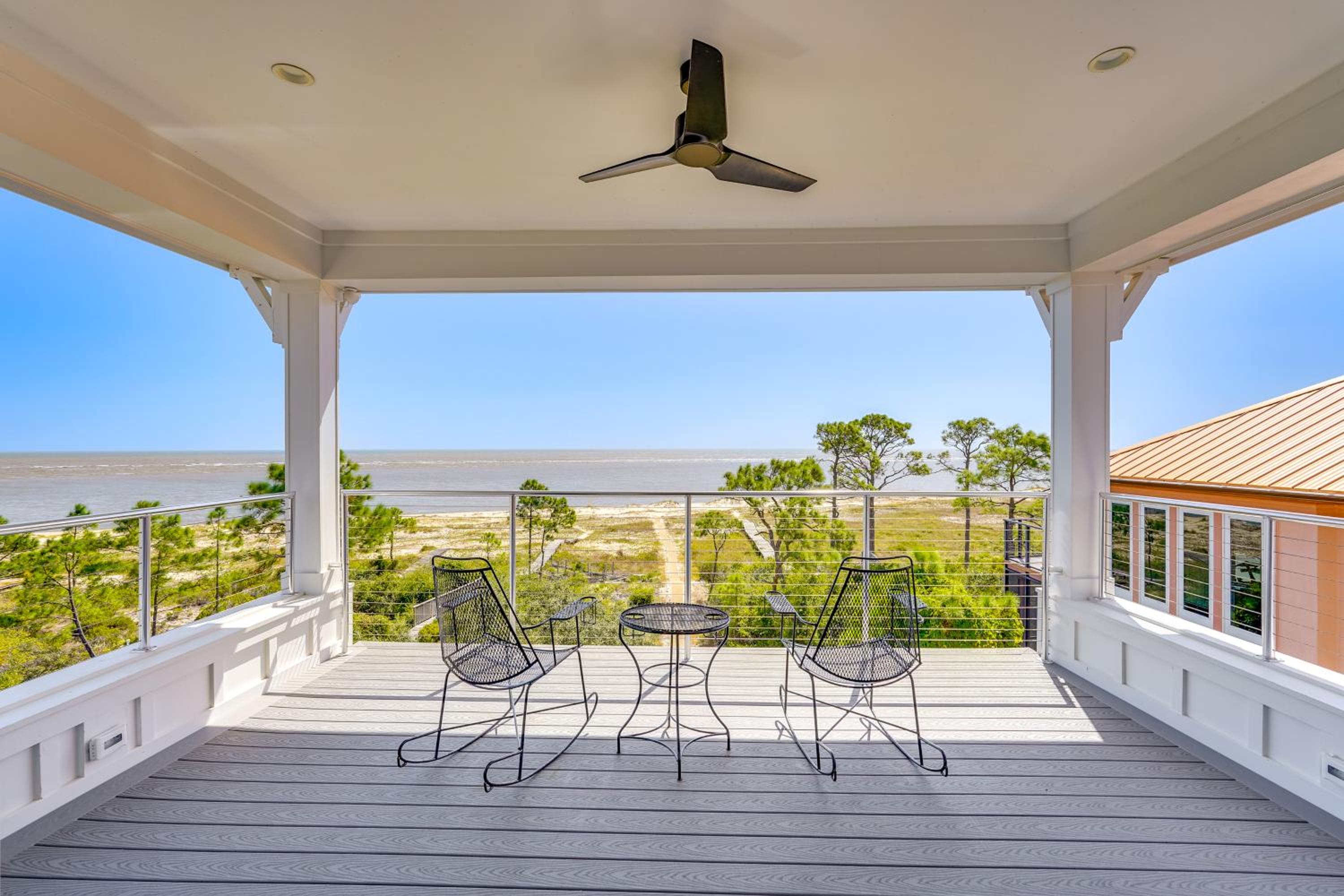 Steps to Shore Luxe Group Retreat in Port St Joe