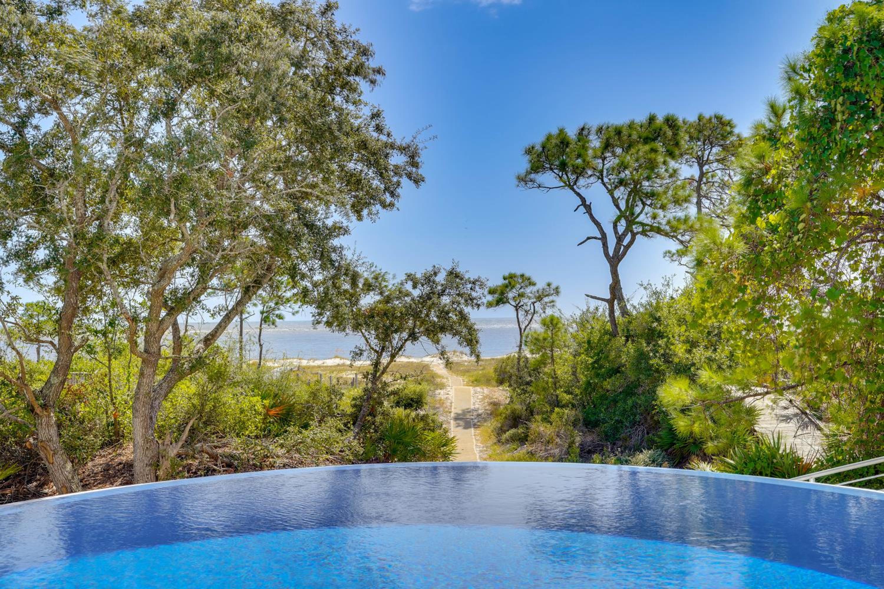 Steps to Shore Luxe Group Retreat in Port St Joe