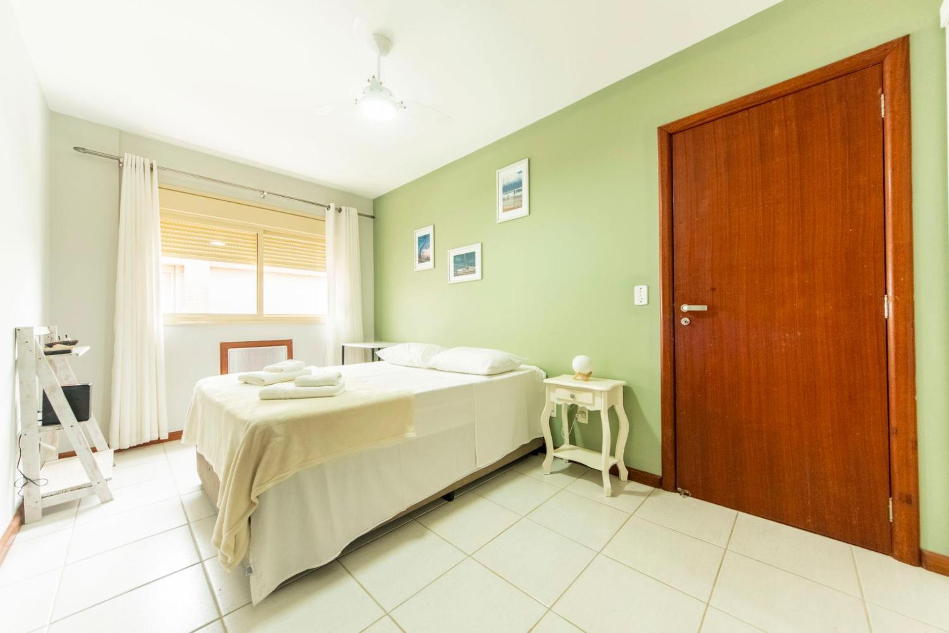 Vista Mar Moderna e Aconchegante GN8303