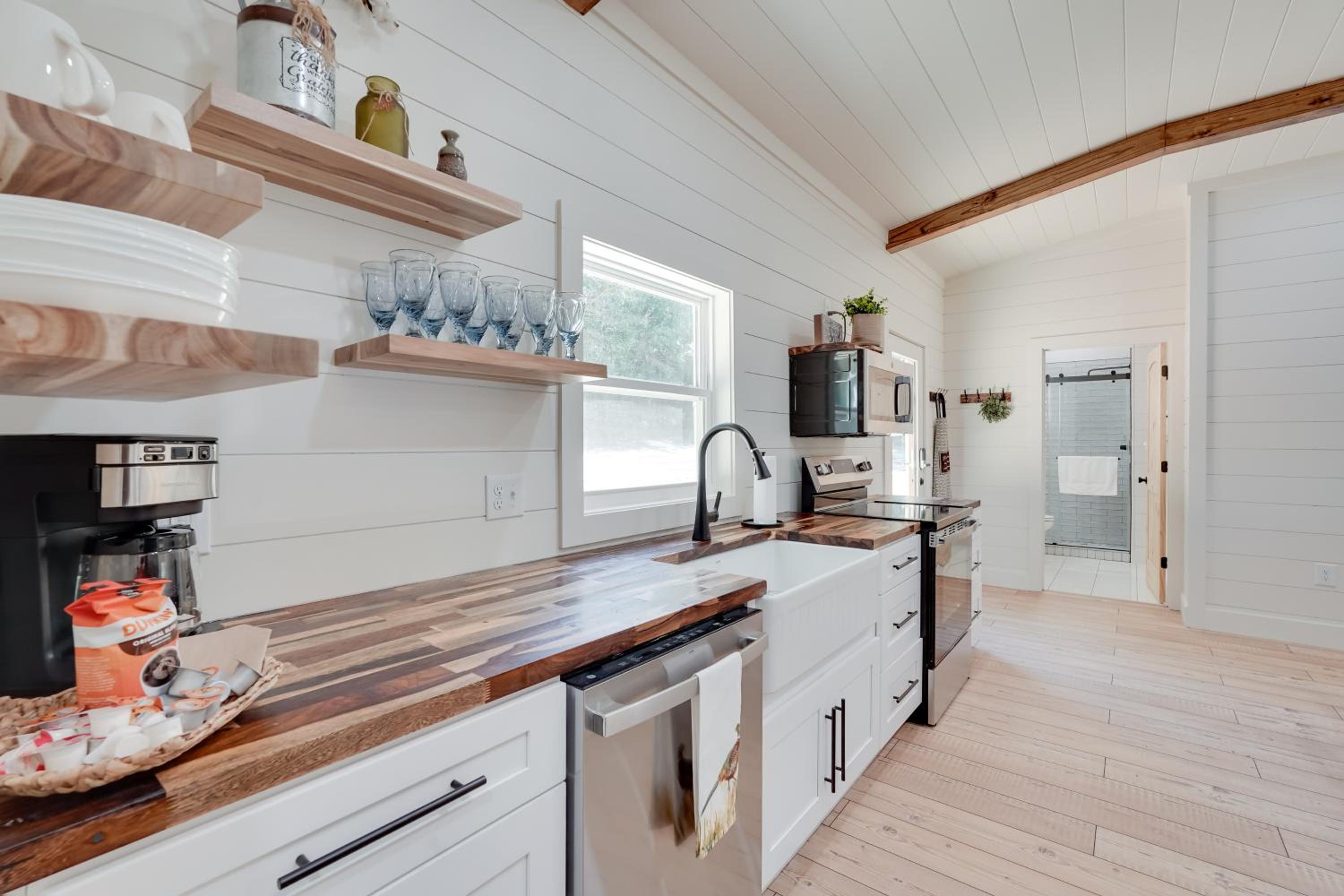 Nature-Centric Retreat! Newly Built Millen Cottage