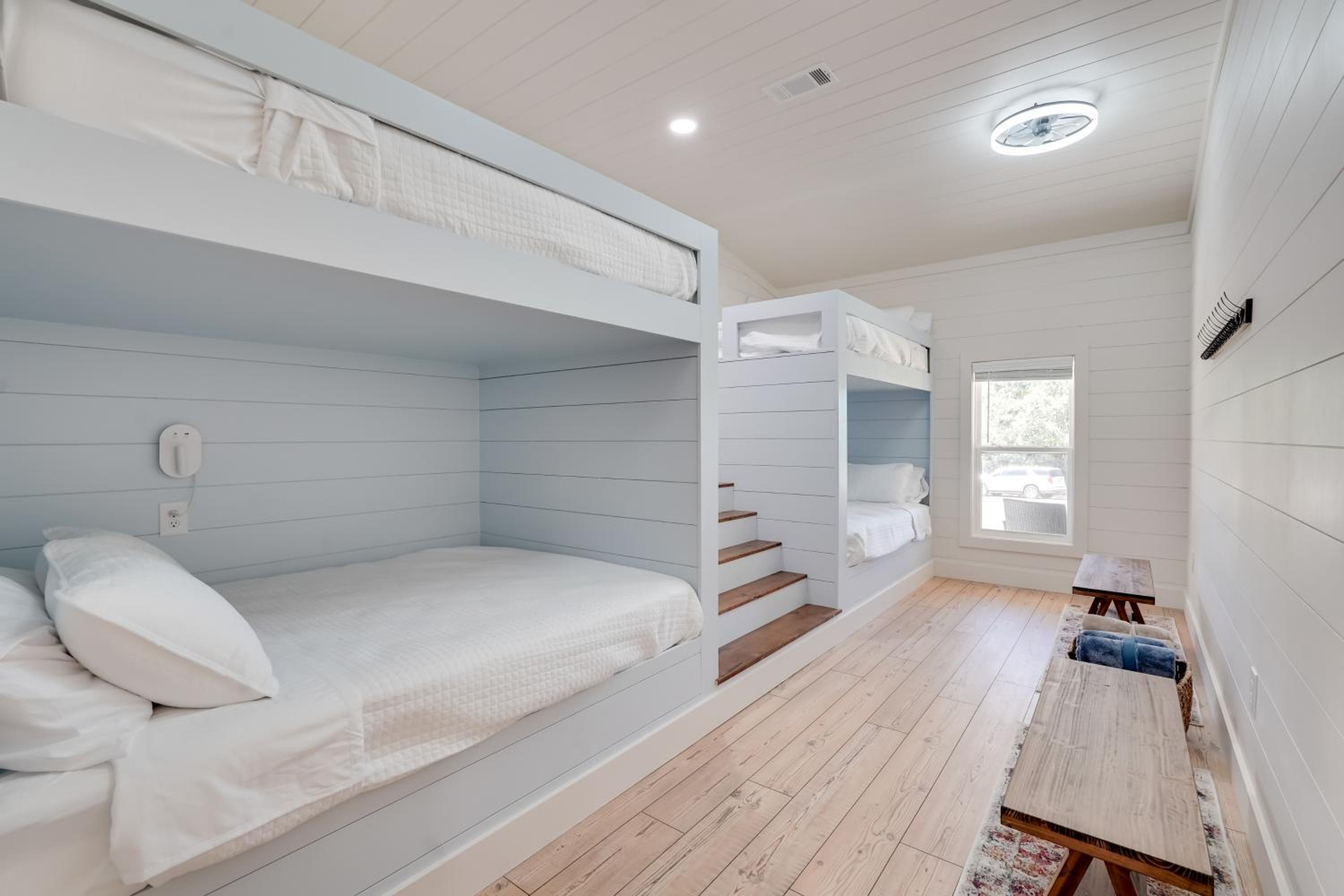 Nature-Centric Retreat! Newly Built Millen Cottage