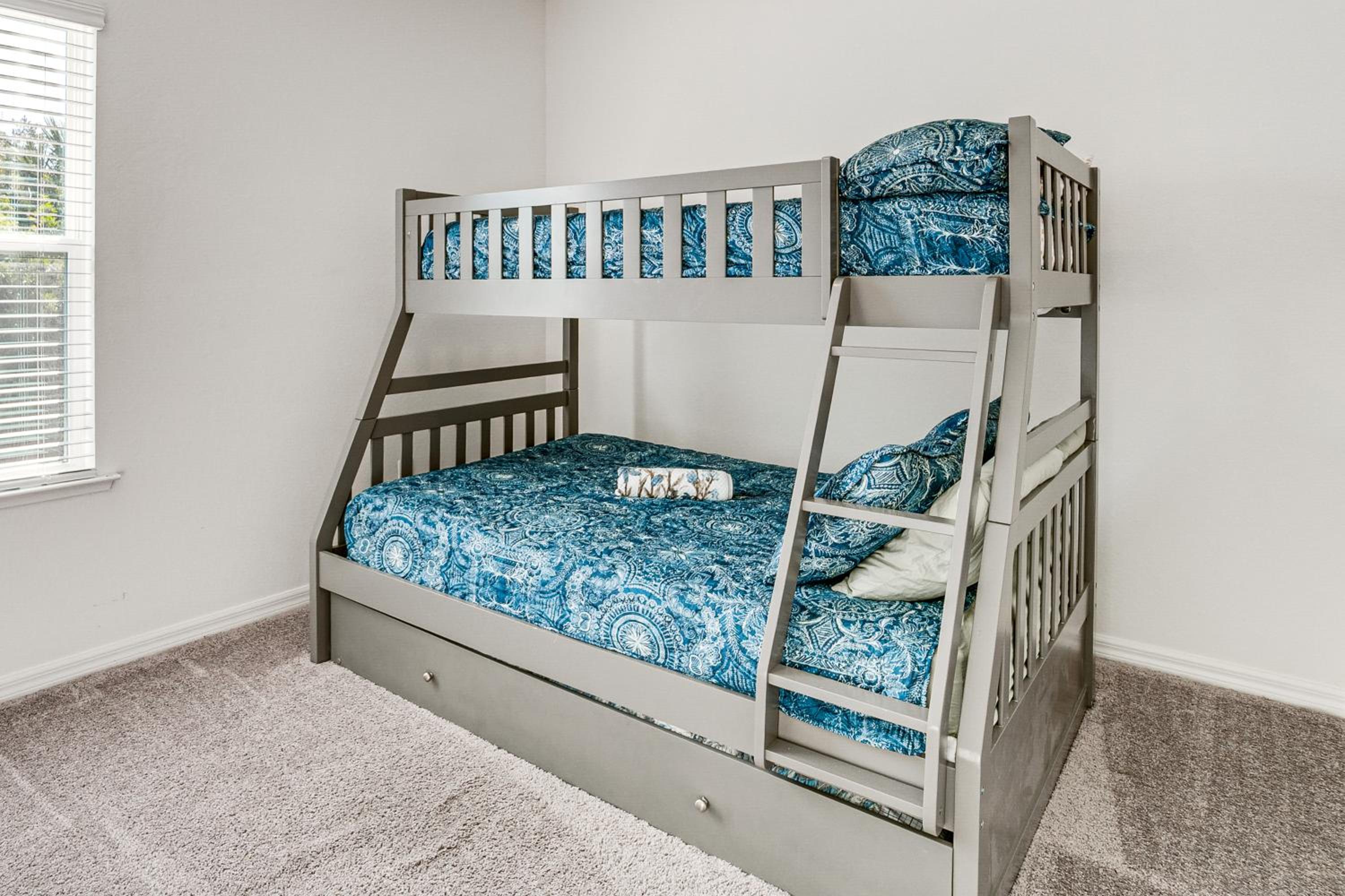 Family Home 7 Mi to Fort Charlotte Beach Park!