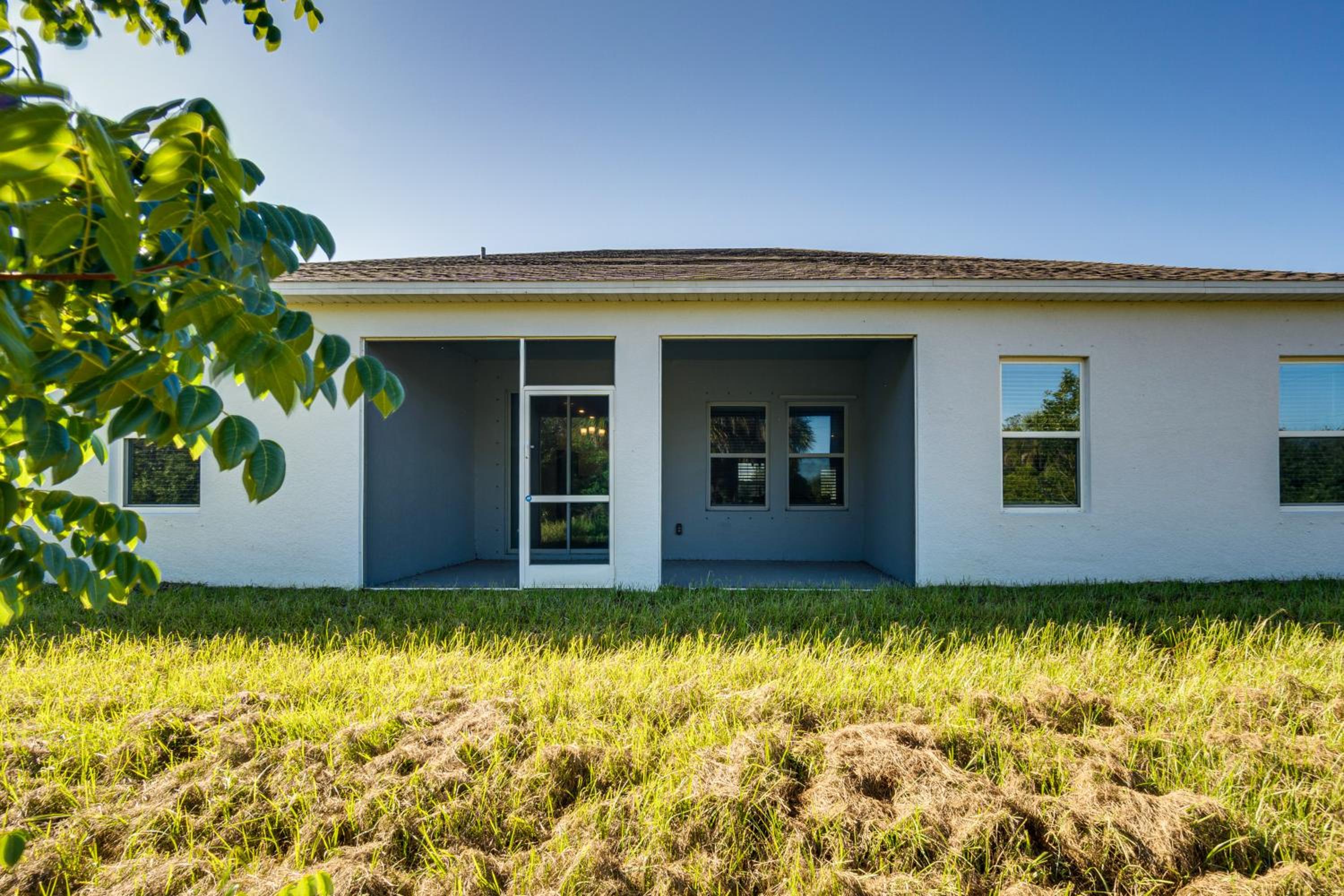 Family Home 7 Mi to Fort Charlotte Beach Park!
