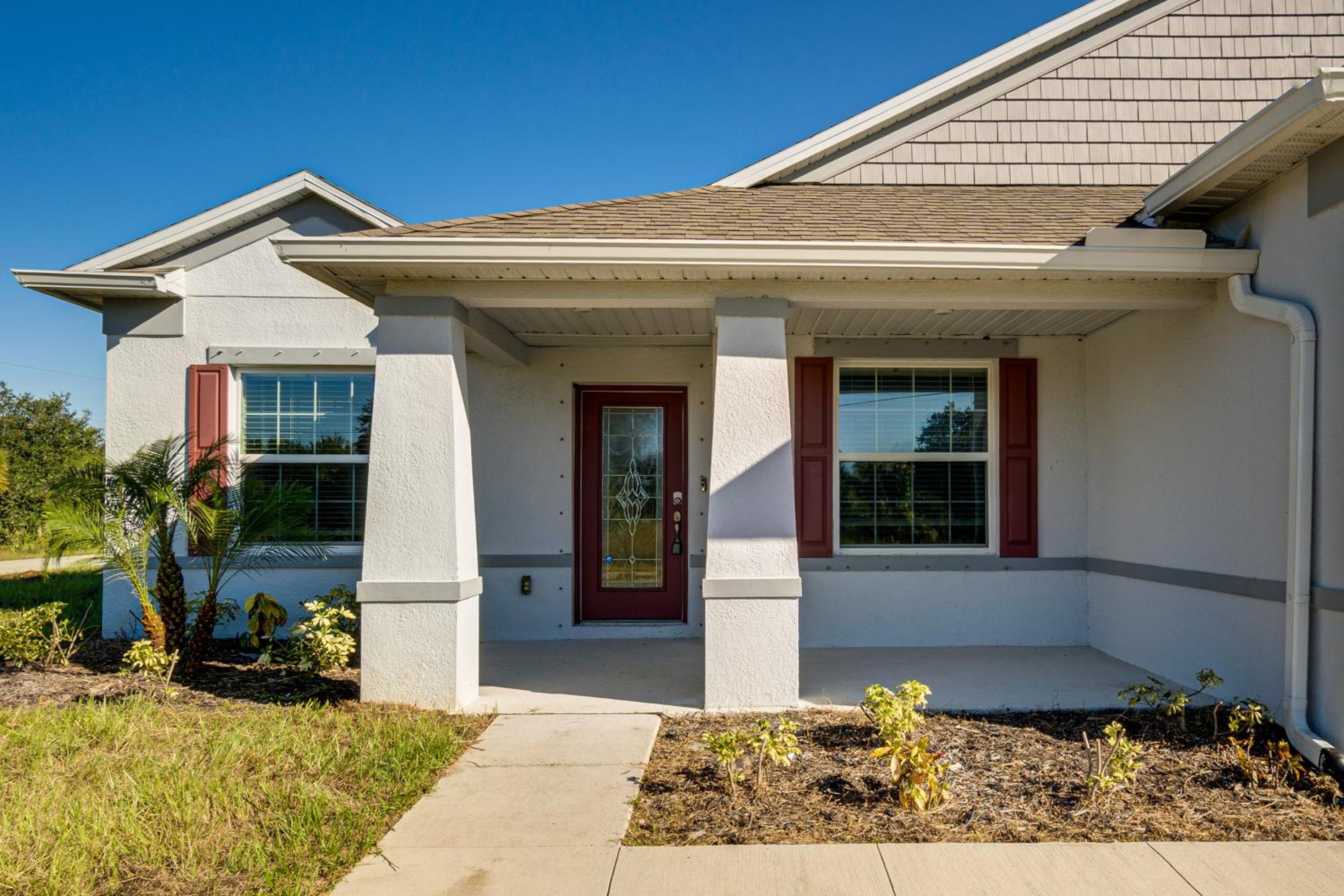 Family Home 7 Mi to Fort Charlotte Beach Park!