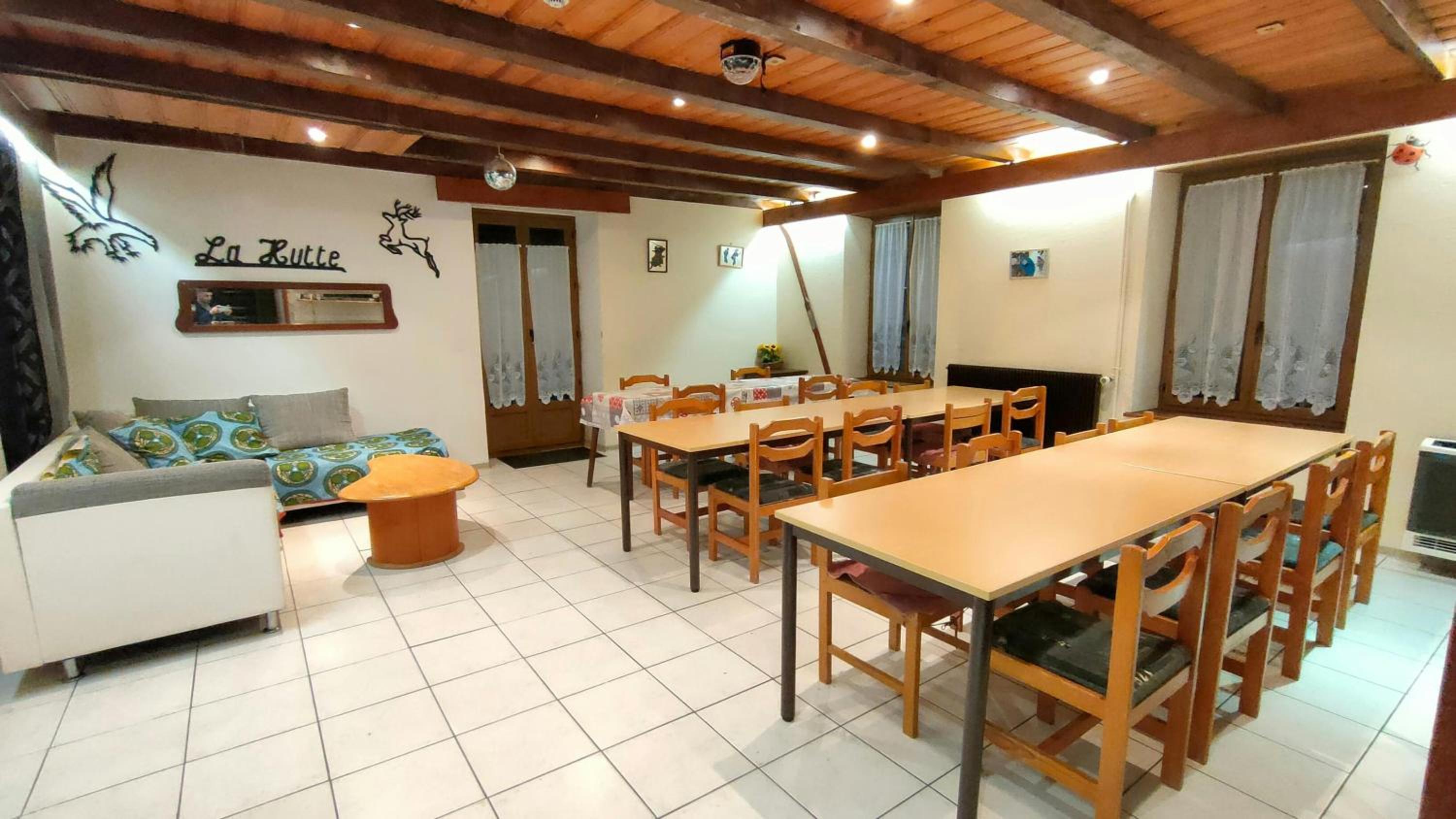 Gîte spacieux à 2 km des pistes de ski