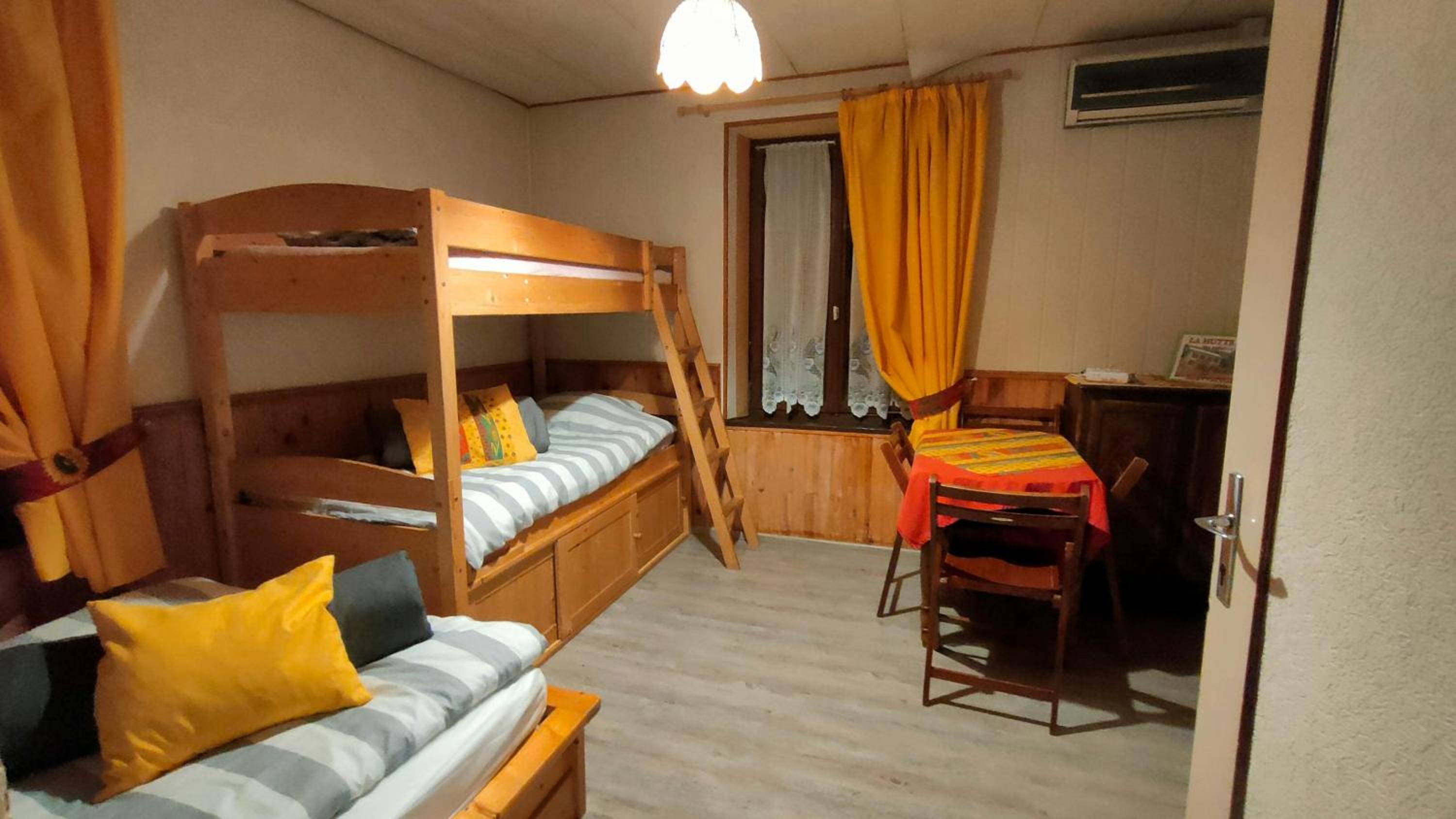 Gîte spacieux à 2 km des pistes de ski