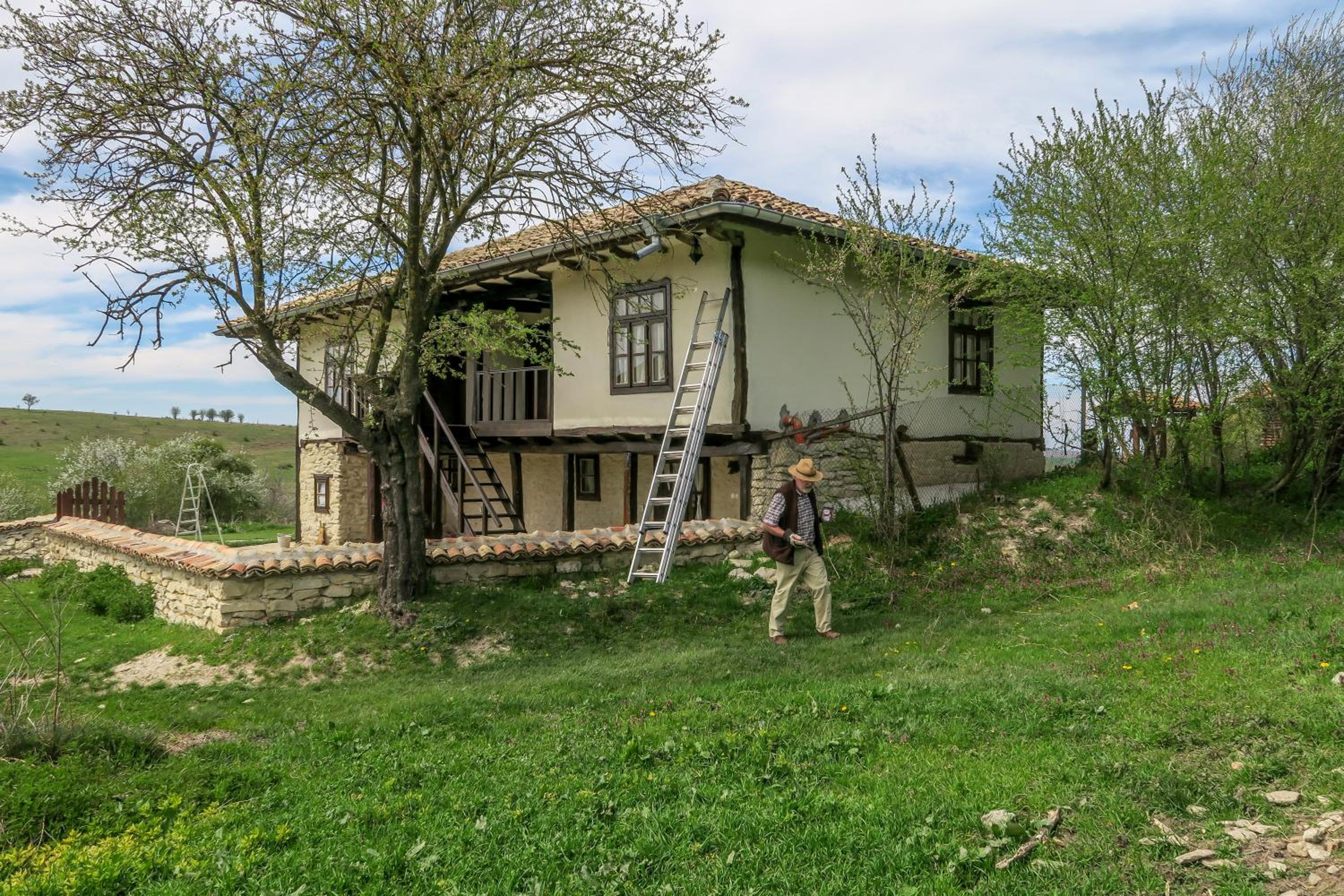 Botev Houses