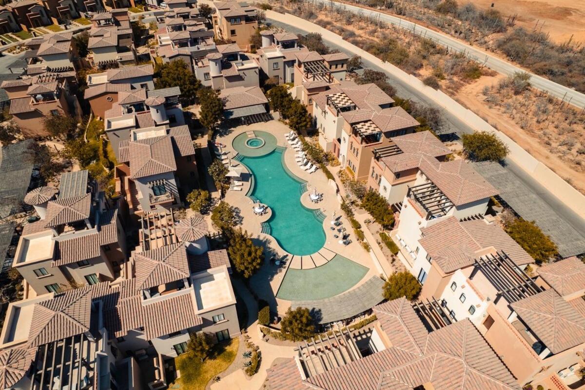 Inviting 2BR Condo in Mavila Resort at Quivira