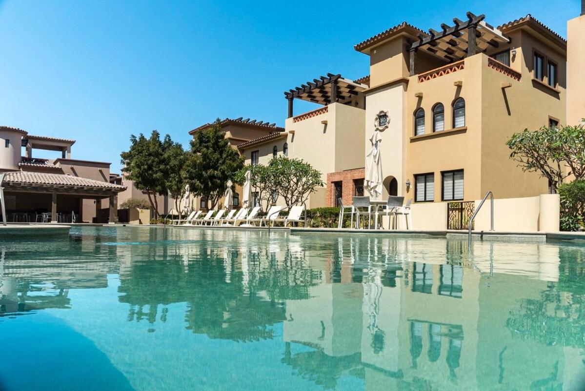 Inviting 2BR Condo in Mavila Resort at Quivira
