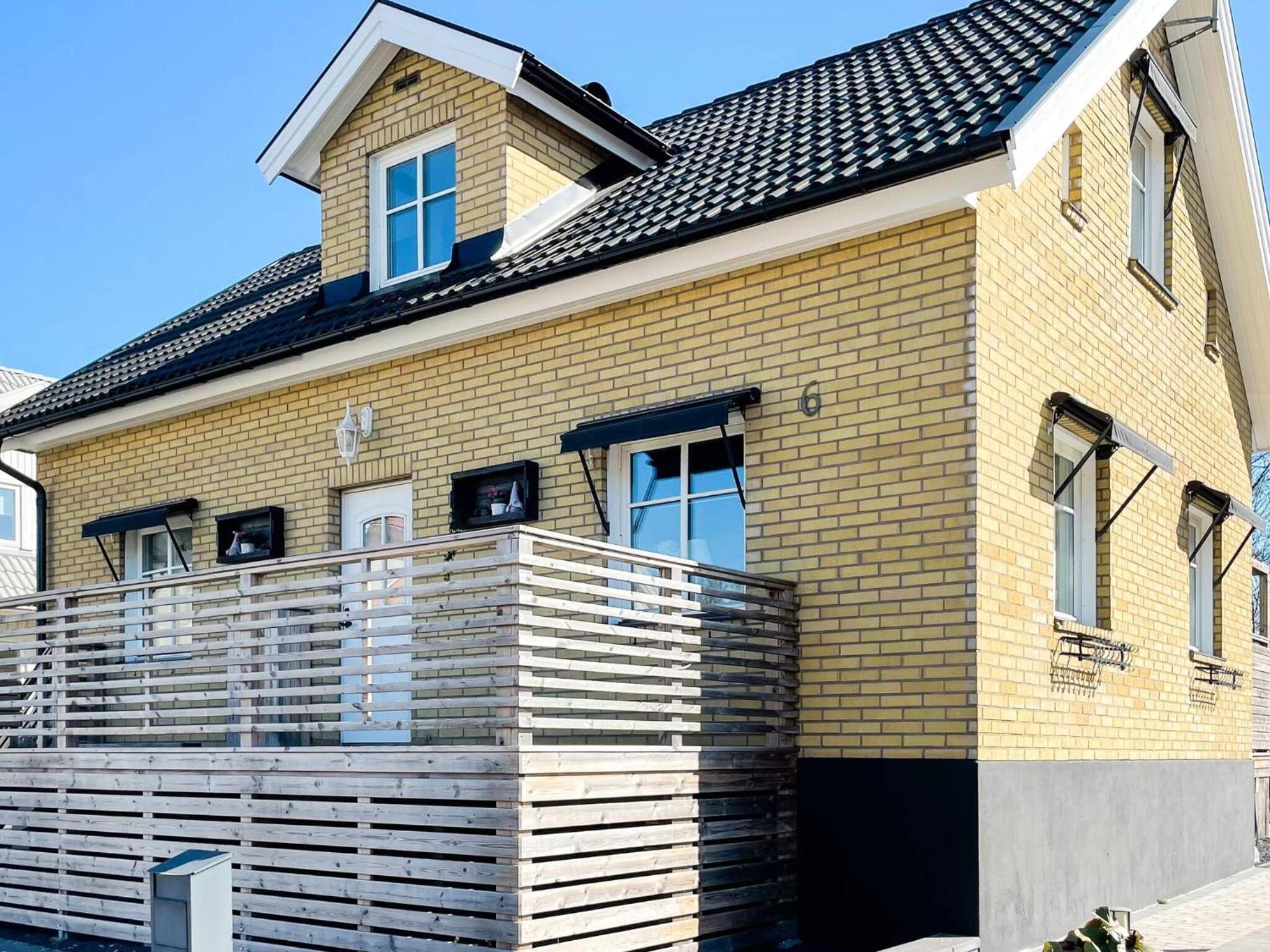 Family Villa with Hot Tub in Ronneby