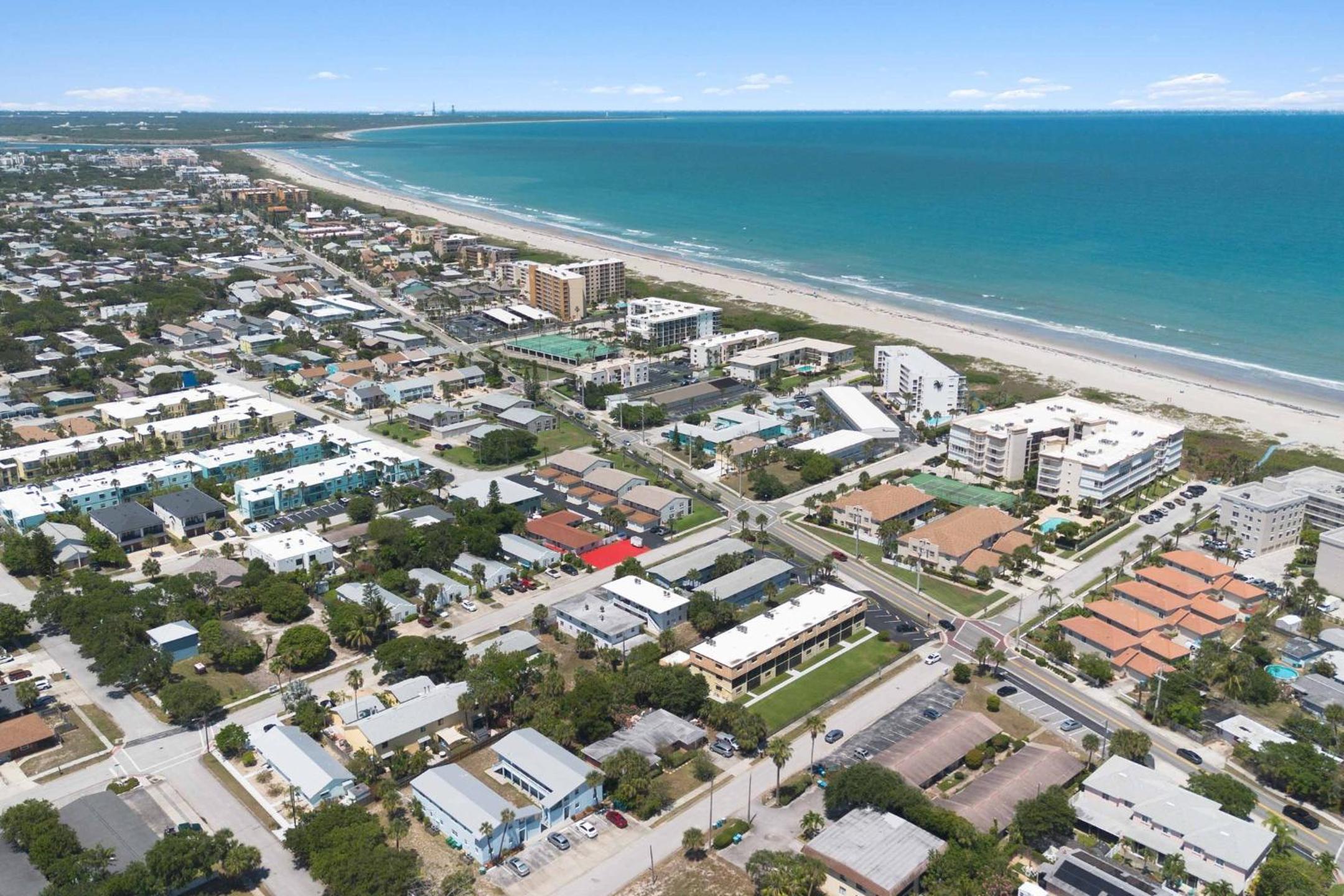 2 Blocks to Beach! Cape Canaveral Apt with Patio