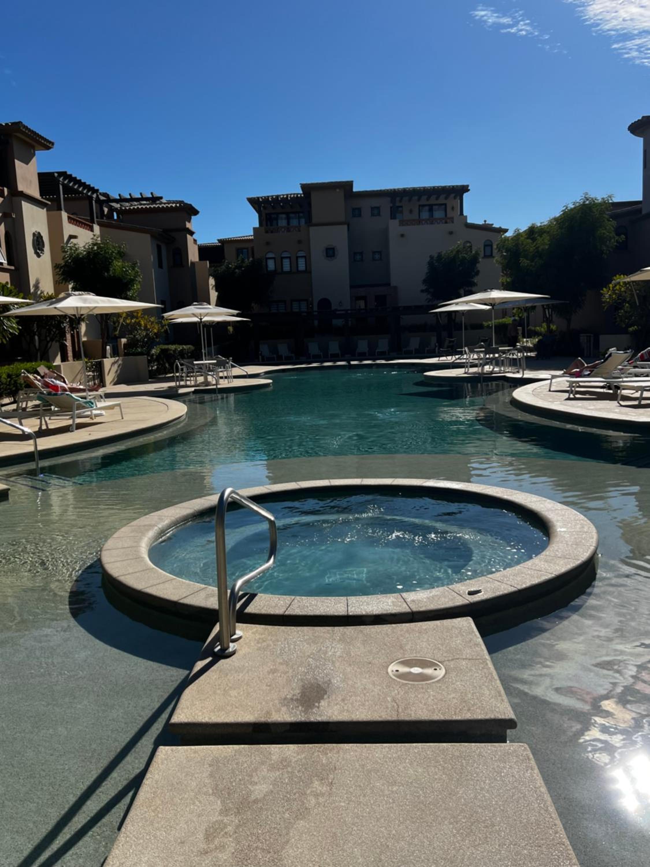 Inviting 2BR Condo in Mavila Resort at Quivira