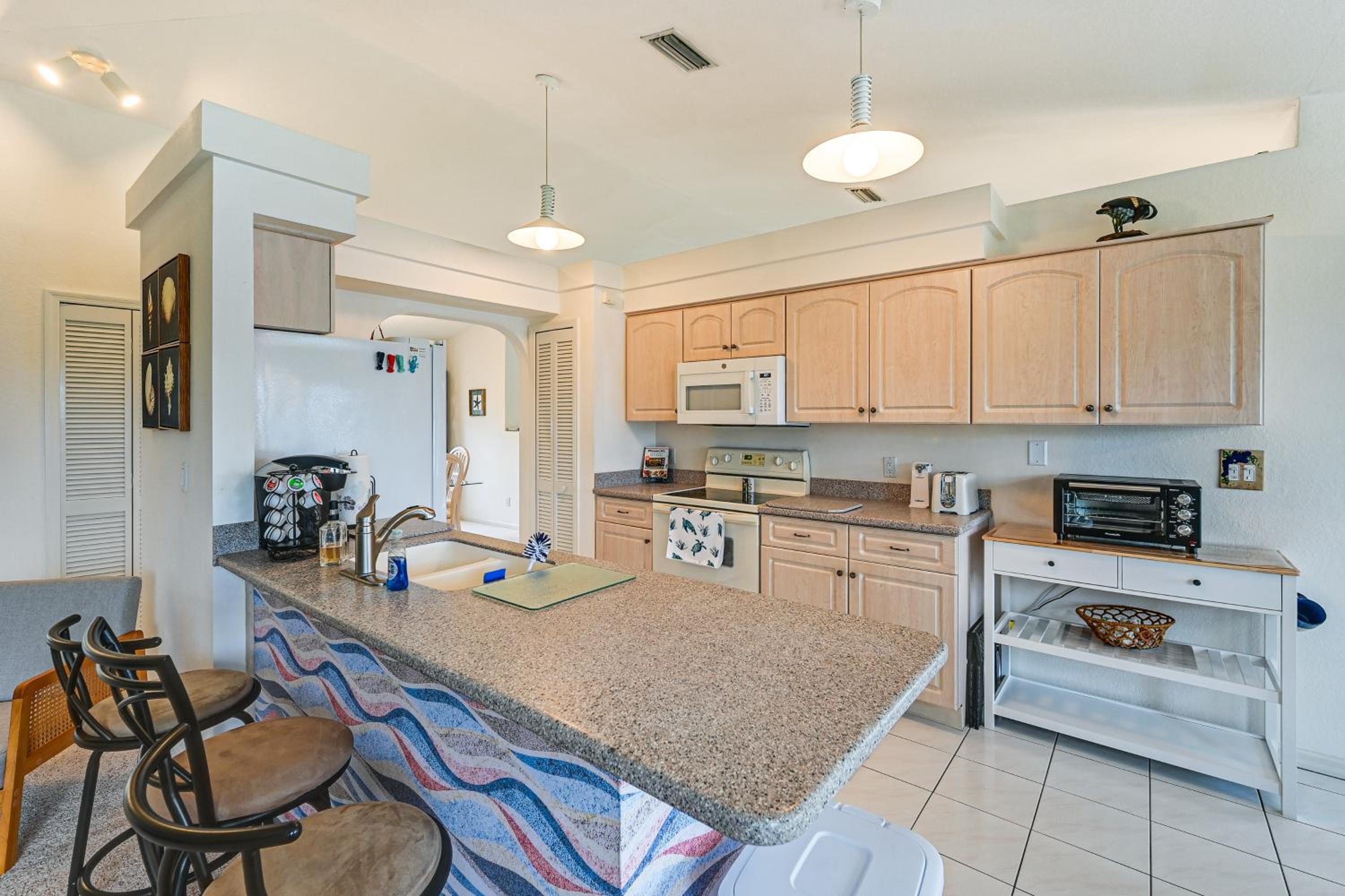 Waterfront Cape Coral Home Views and Birdwatching