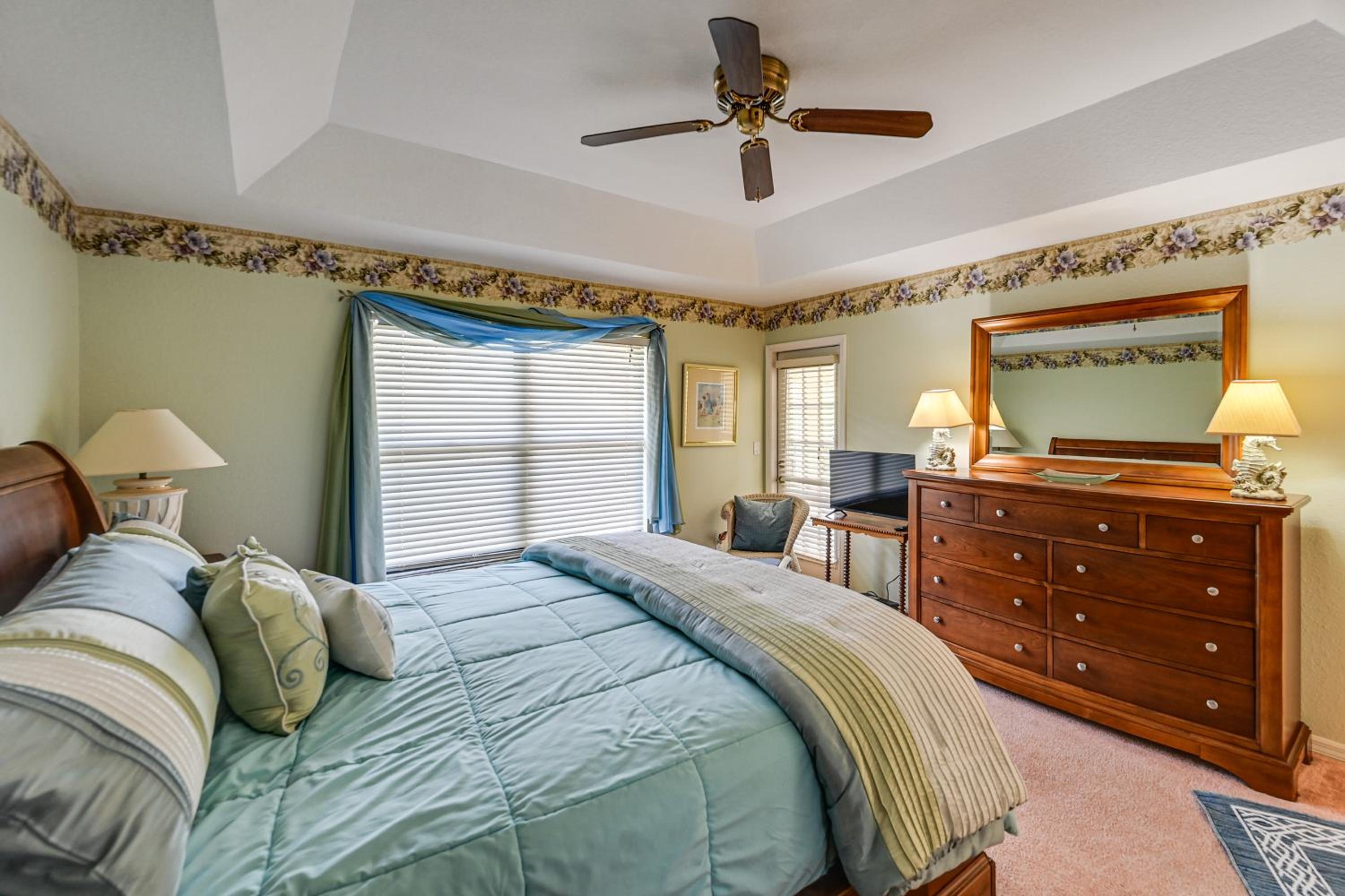 Waterfront Cape Coral Home Views and Birdwatching