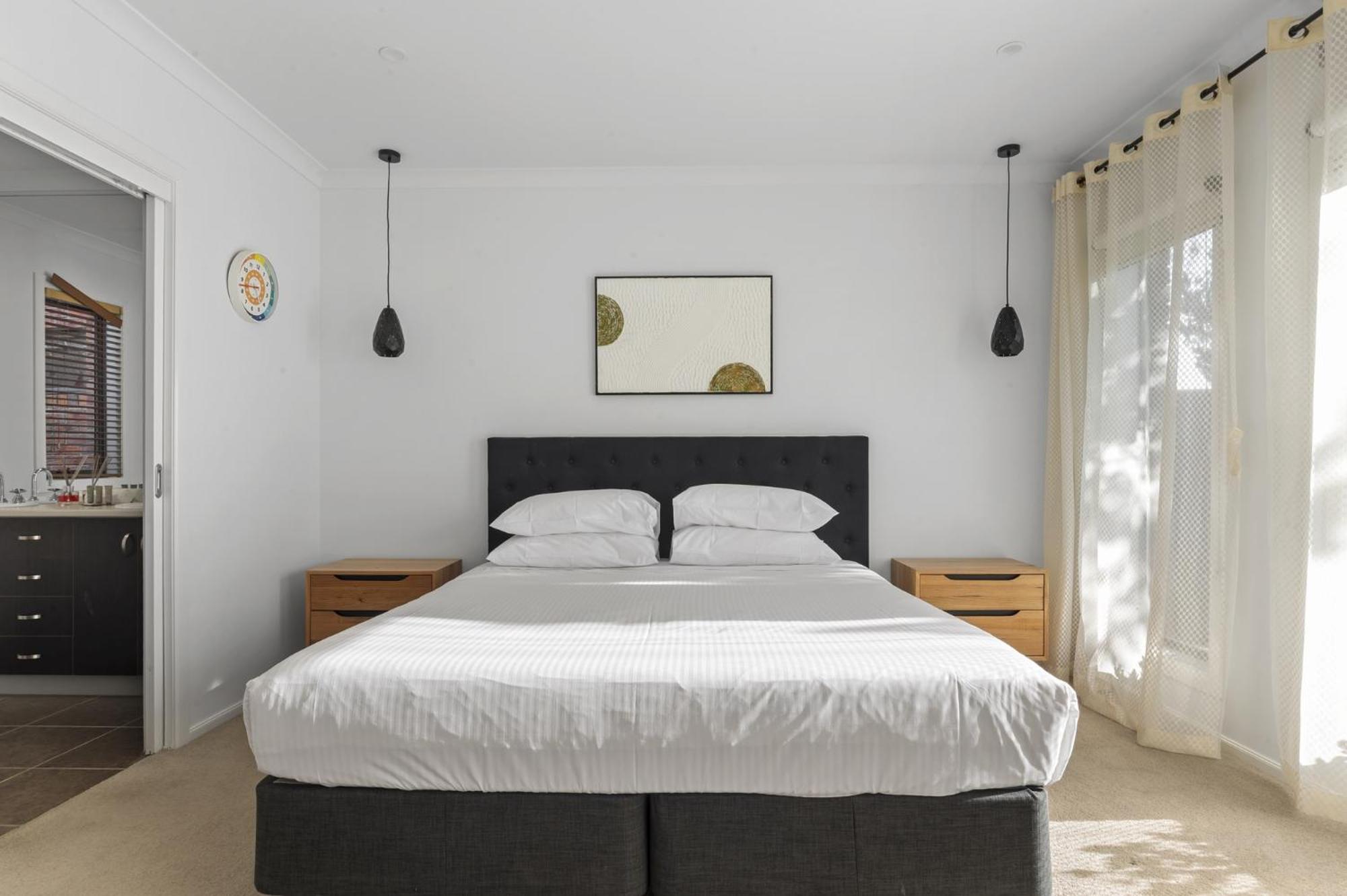 Family Escape with Private Courtyard