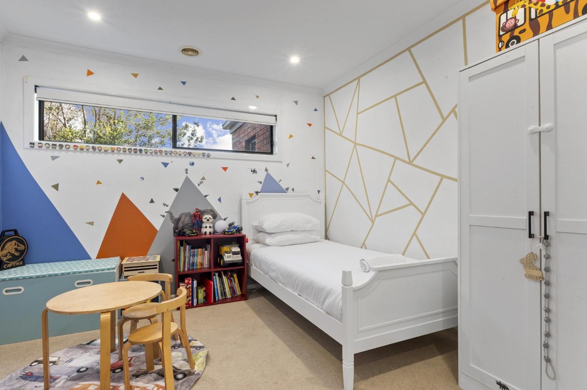 Family Escape with Private Courtyard