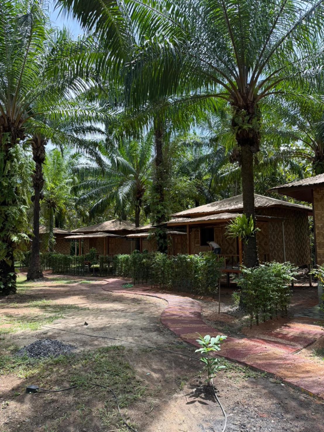 Lak Kao Nai Resort หลักเก้า ไนท์ รีสอร์ท