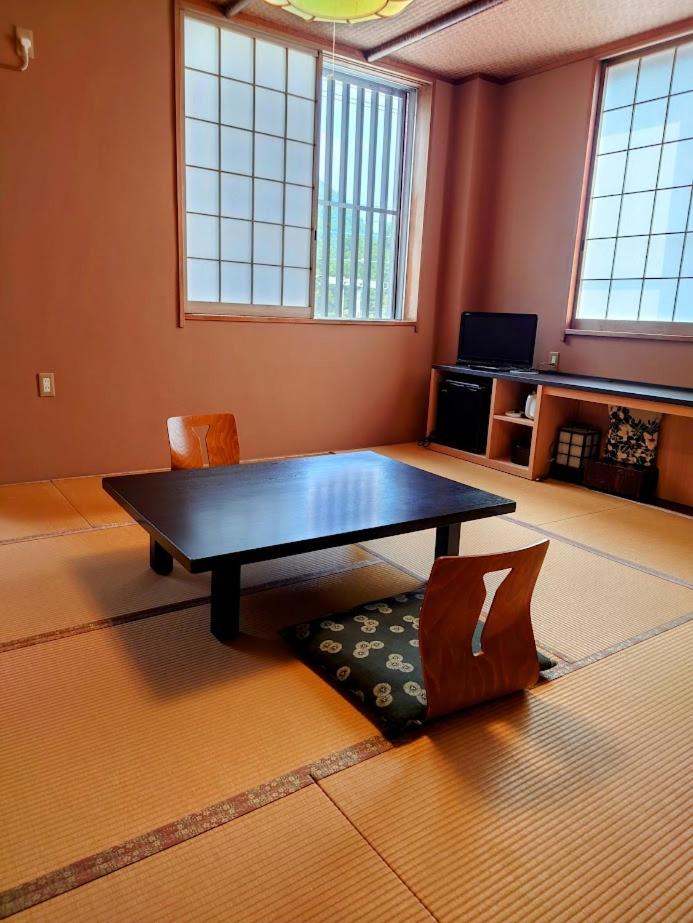 民話の宿荒澤屋旅館 Atasawaya Ryokkan, a inn of folk tales
