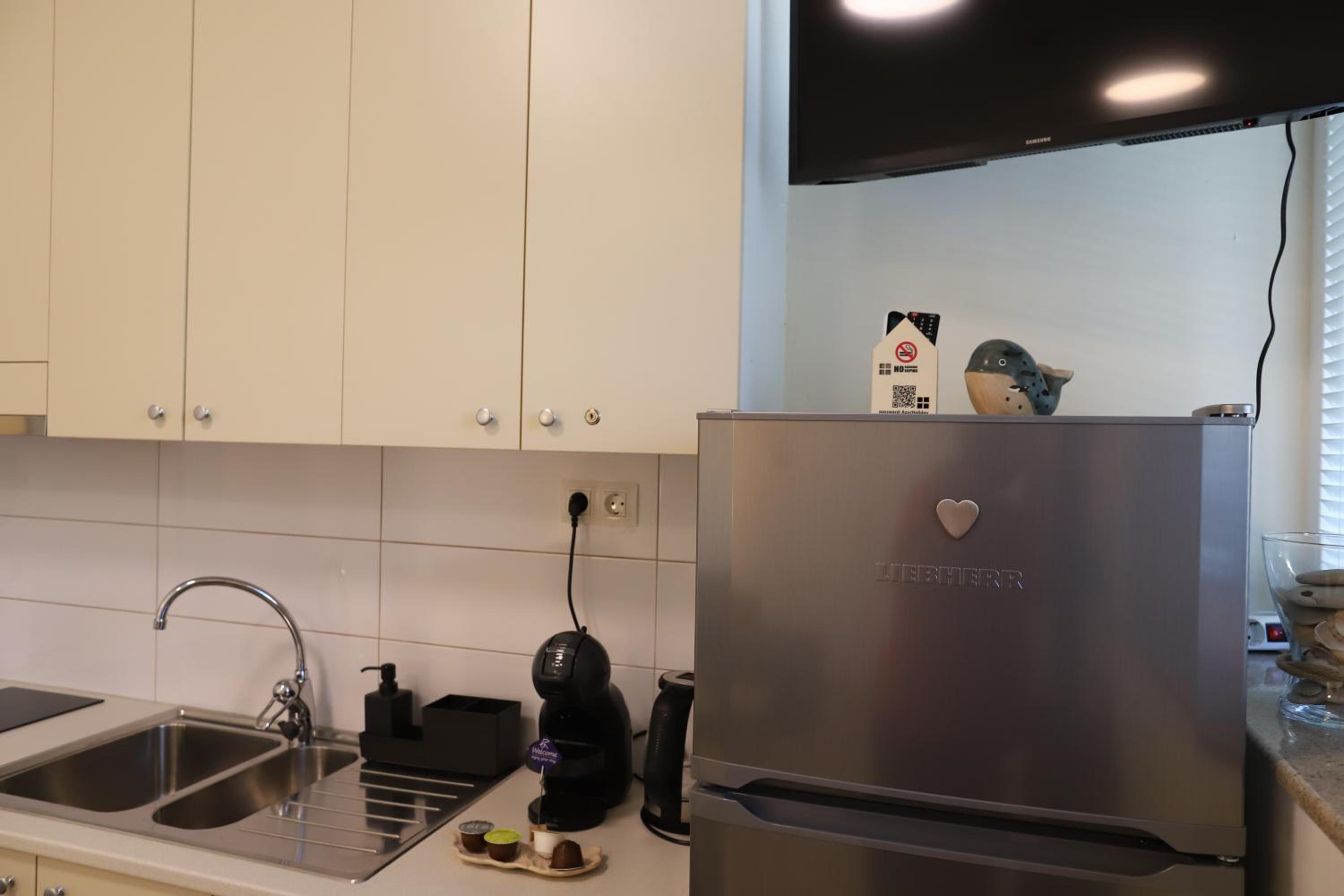 Azur Stay Burgas - self check-in and 2 bikes
