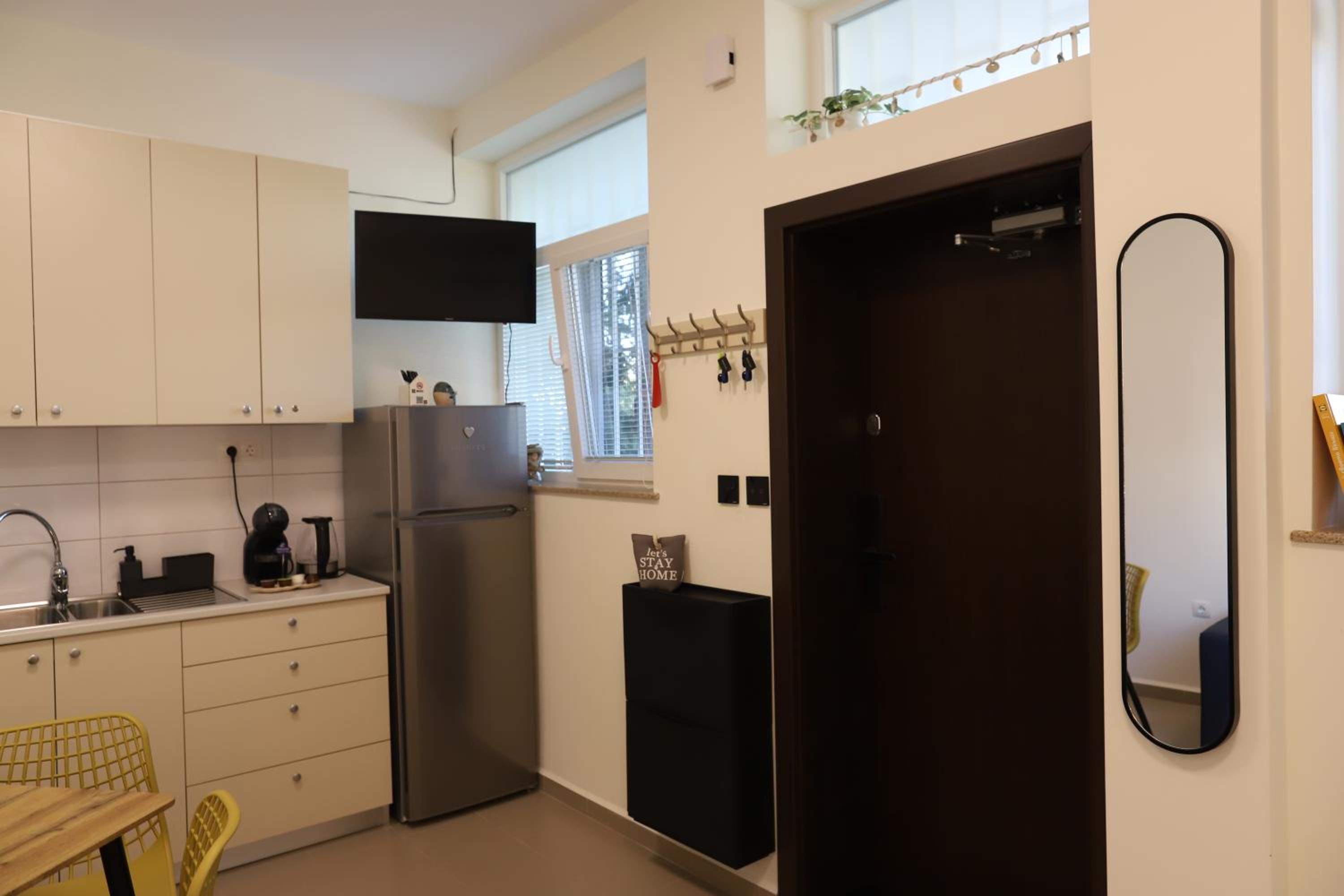 Azur Stay Burgas - self check-in and 2 bikes
