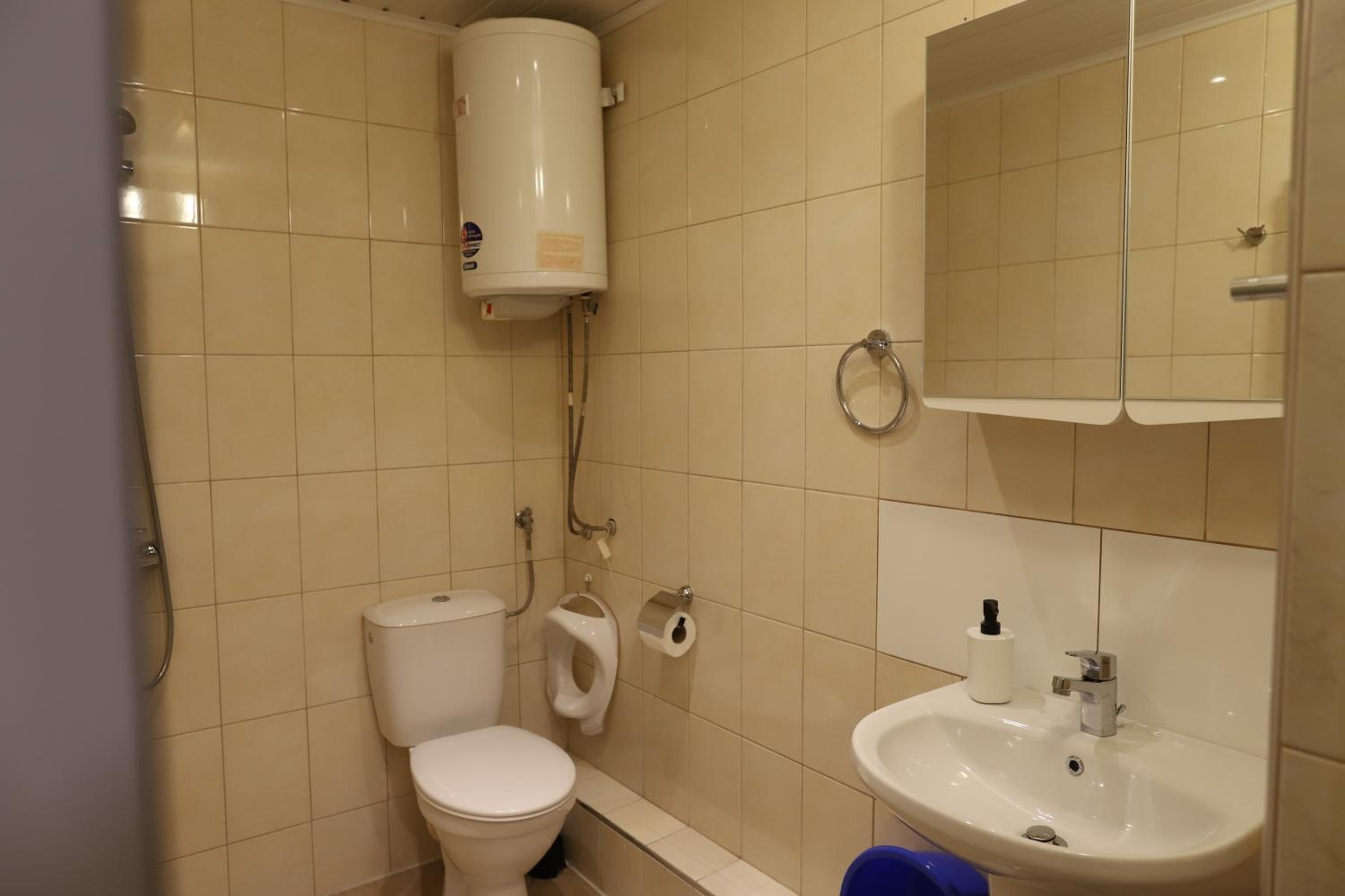 Azur Stay Burgas - self check-in and 2 bikes