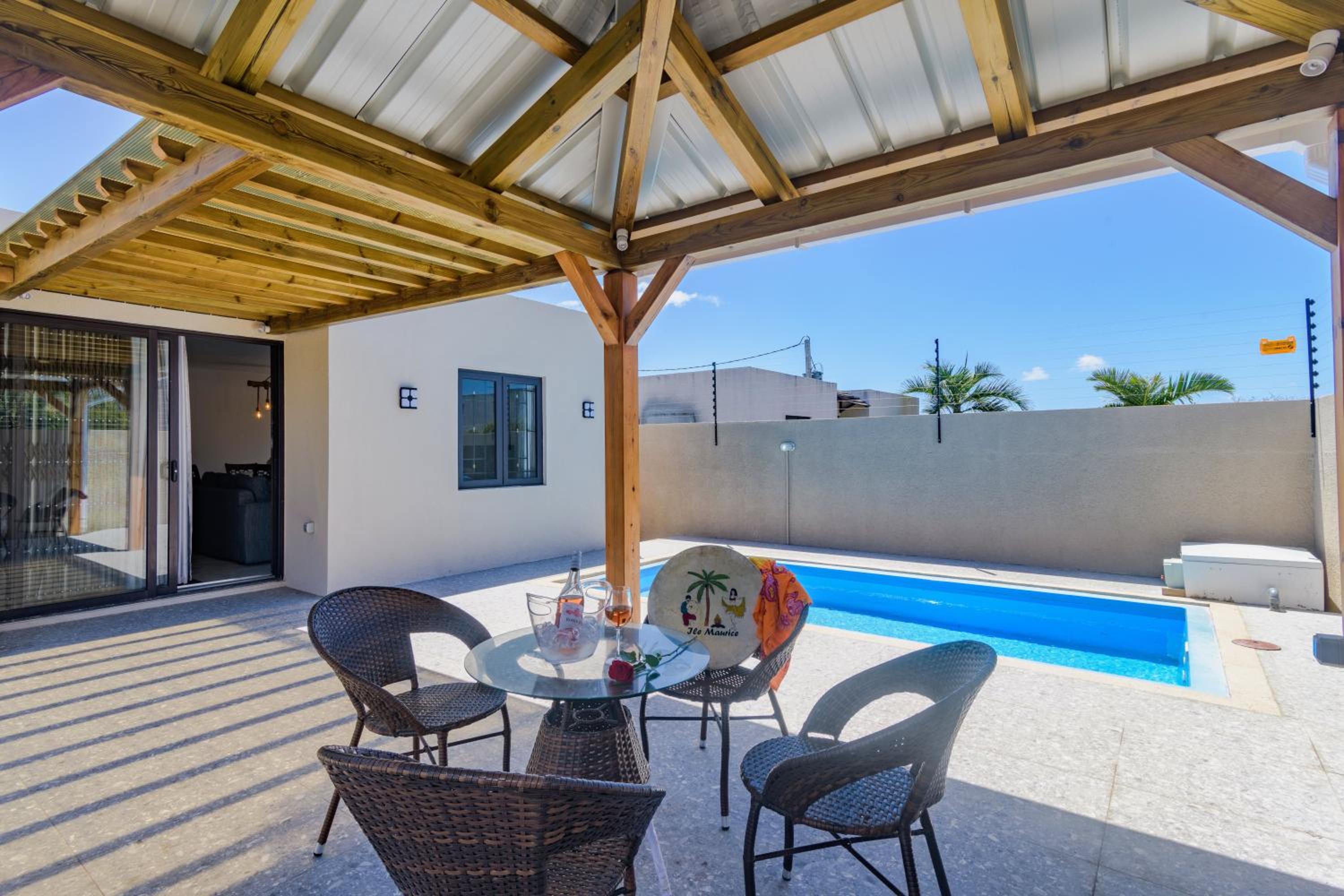 Yesh Villa by Oceanaxe Holidays