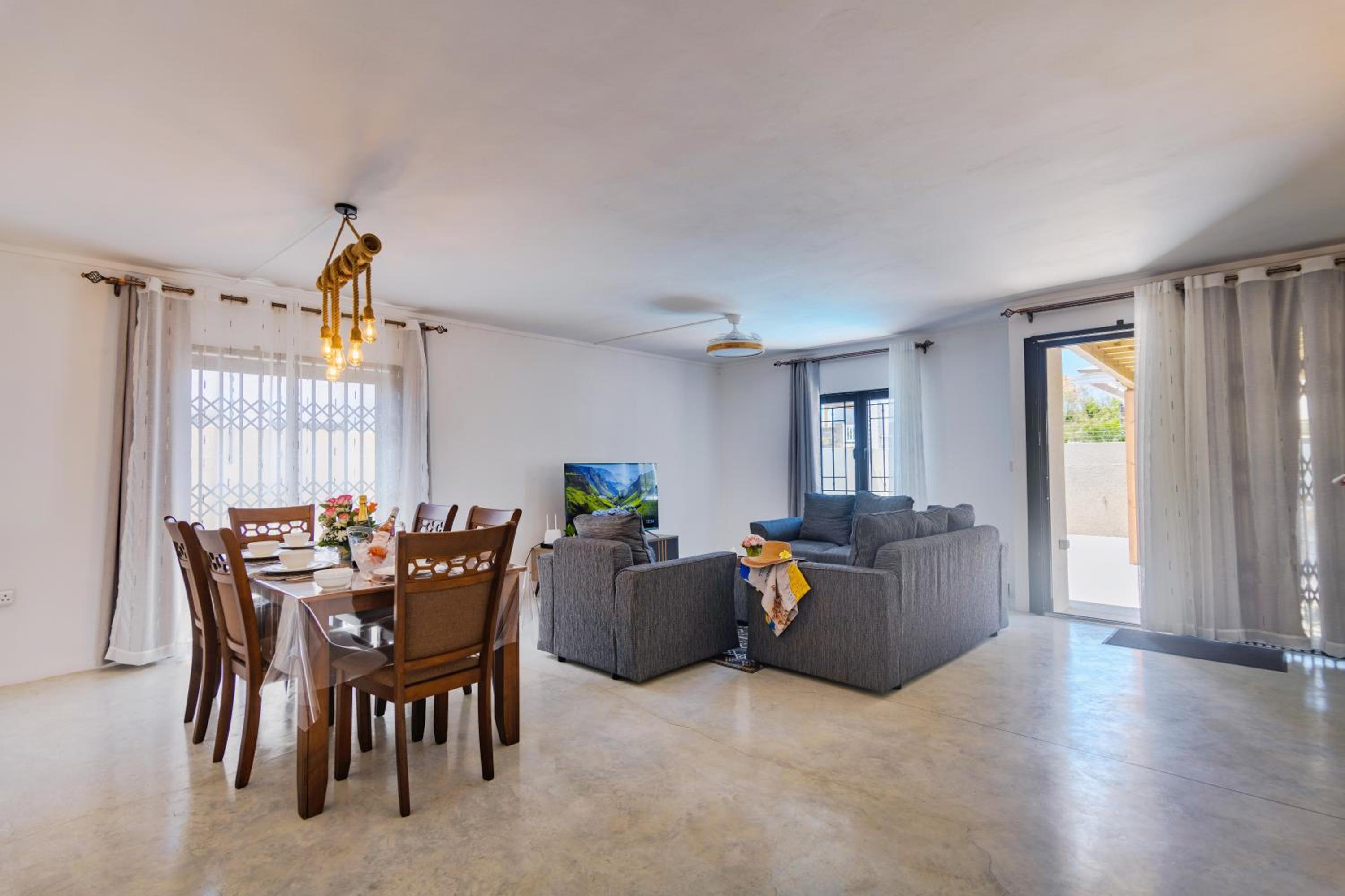 Yesh Villa by Oceanaxe Holidays