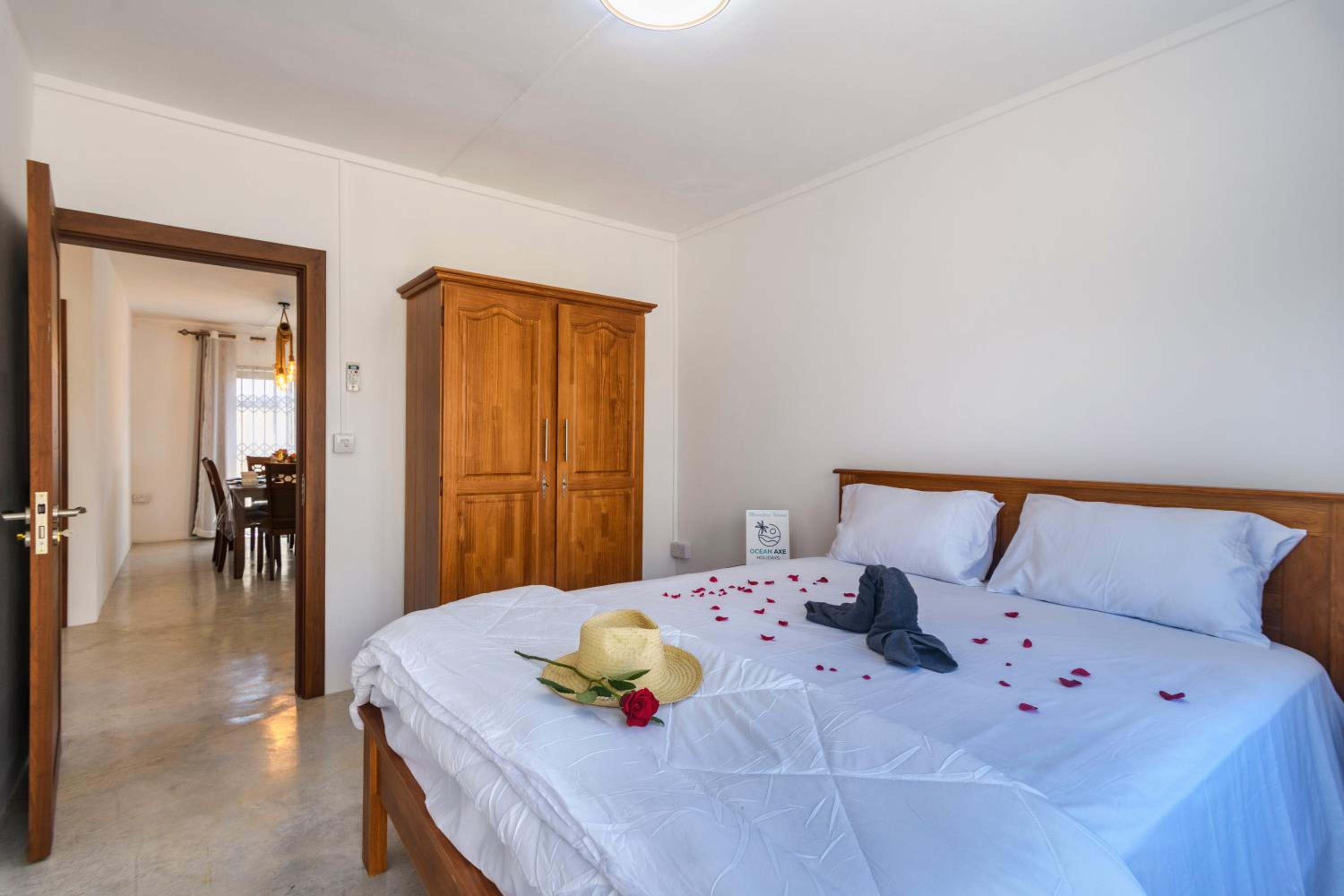 Yesh Villa by Oceanaxe Holidays