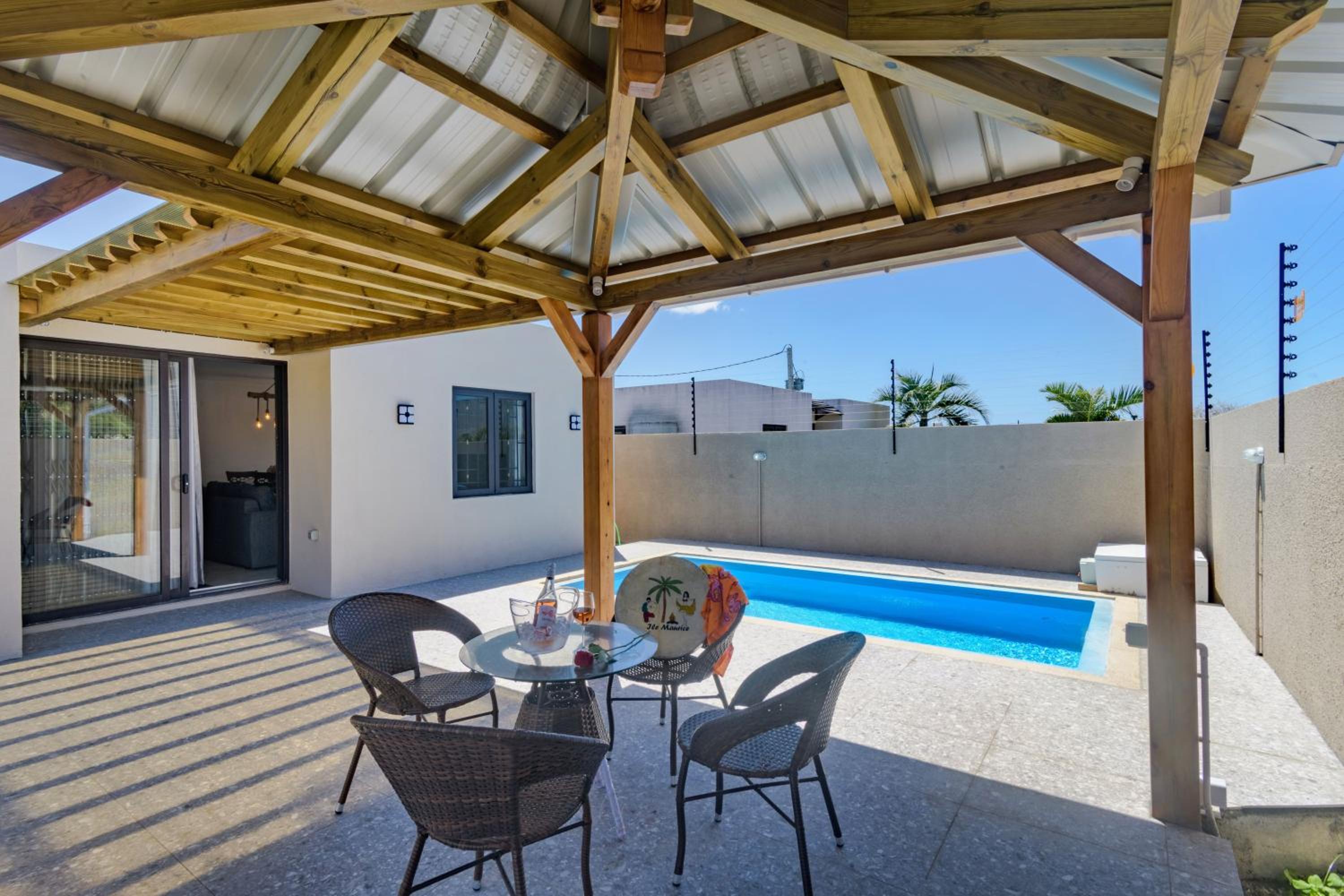 Yesh Villa by Oceanaxe Holidays