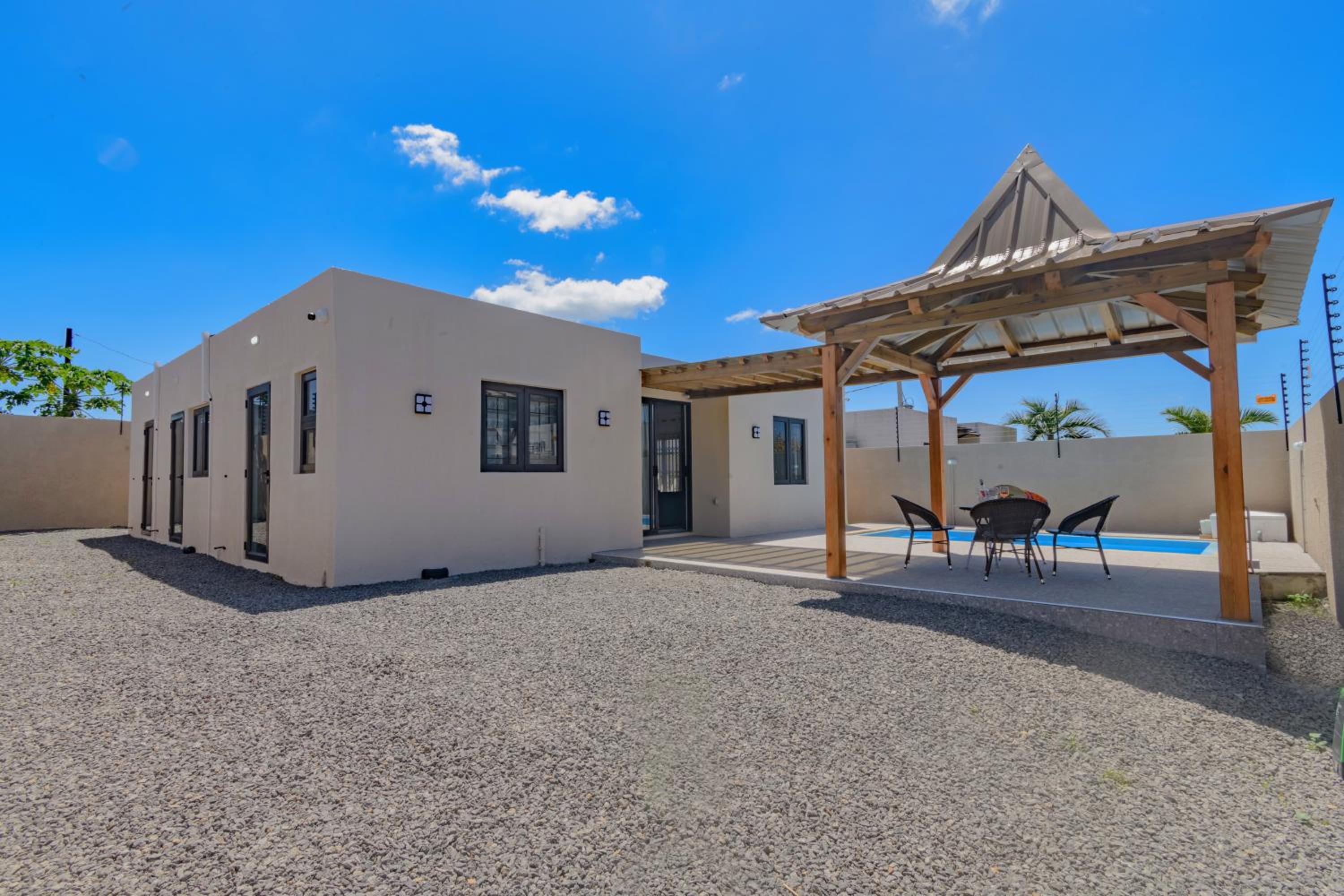Yesh Villa by Oceanaxe Holidays