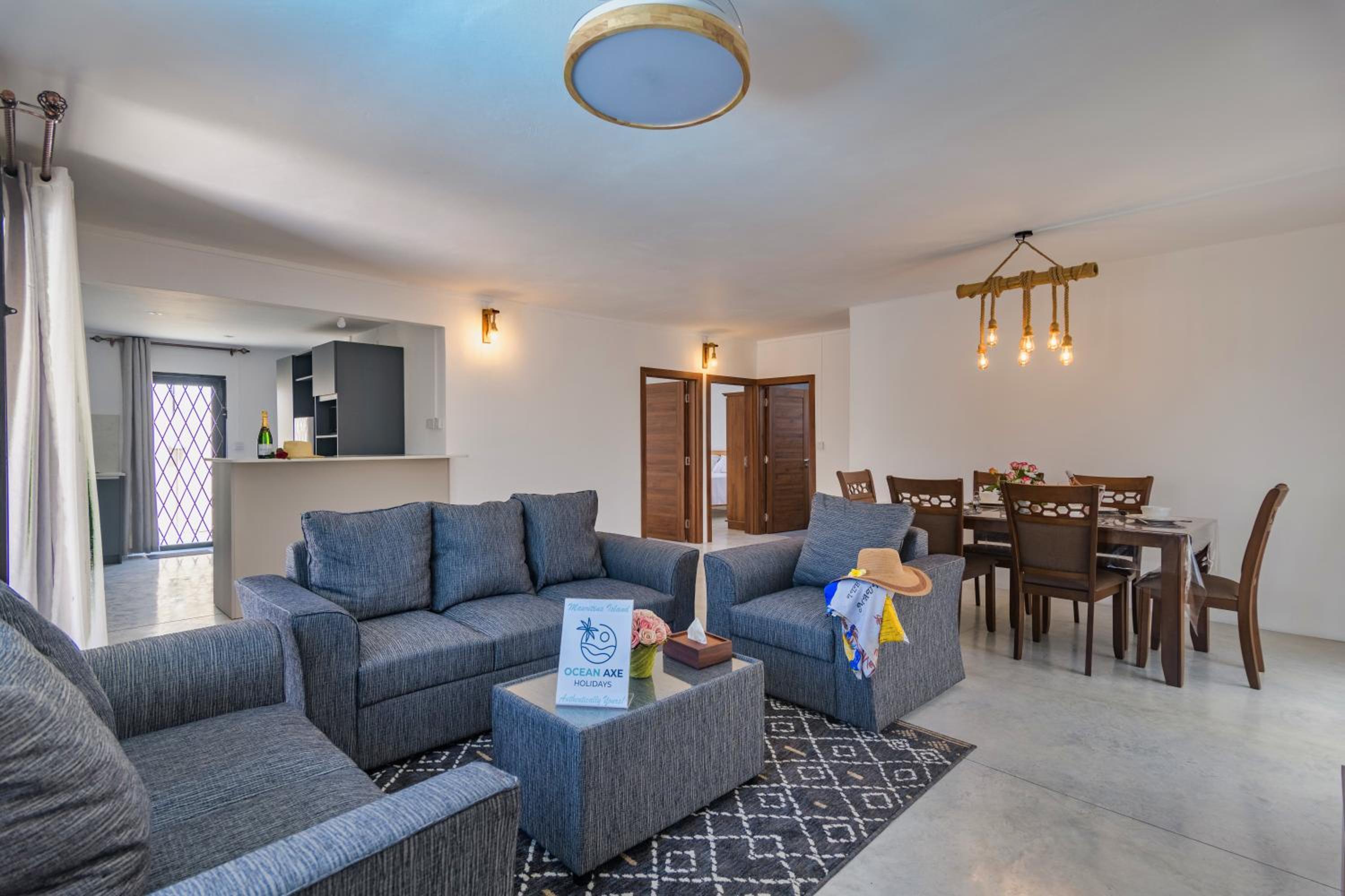 Yesh Villa by Oceanaxe Holidays