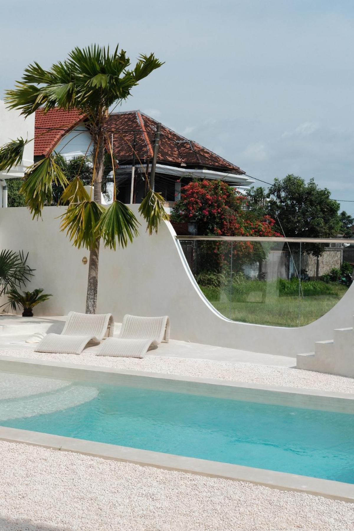 Celina - 2BR Private Pool Mediterranean Villa near Canggu