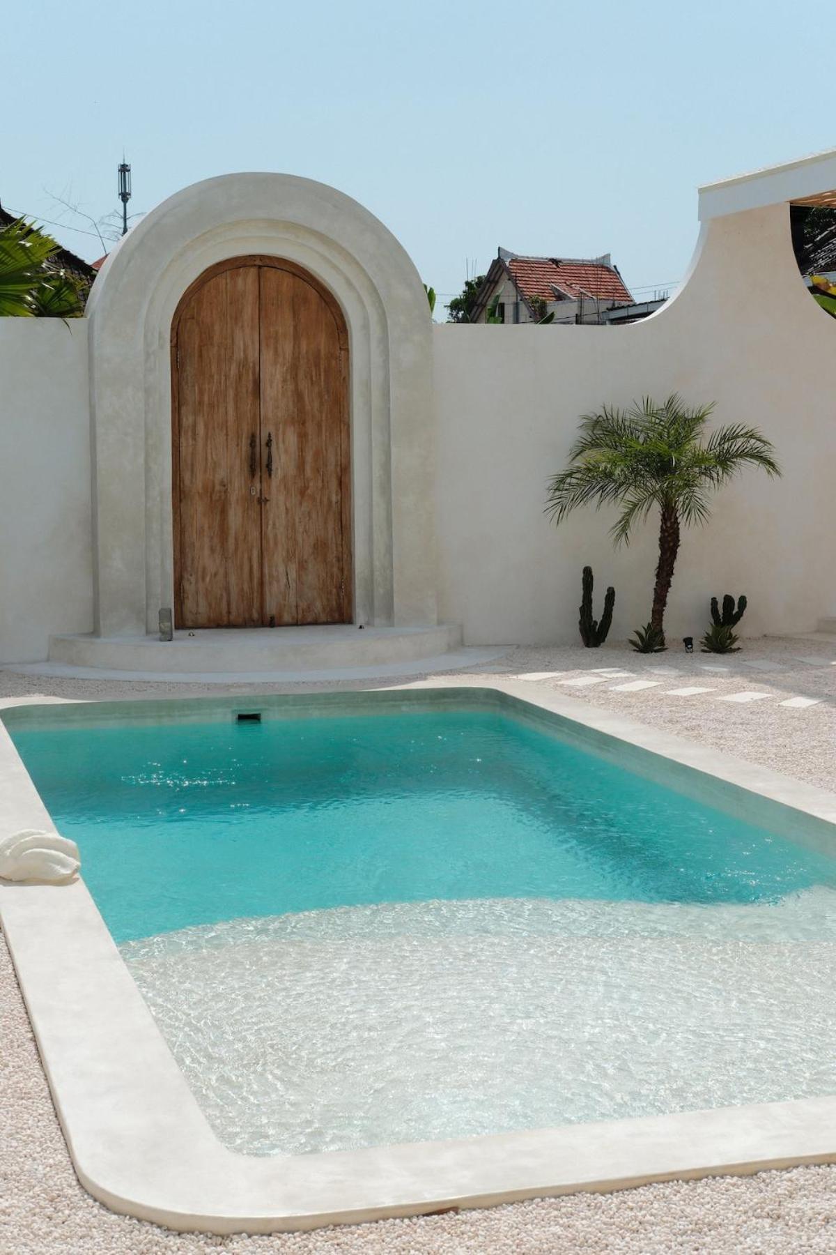 Celina - 2BR Private Pool Mediterranean Villa near Canggu