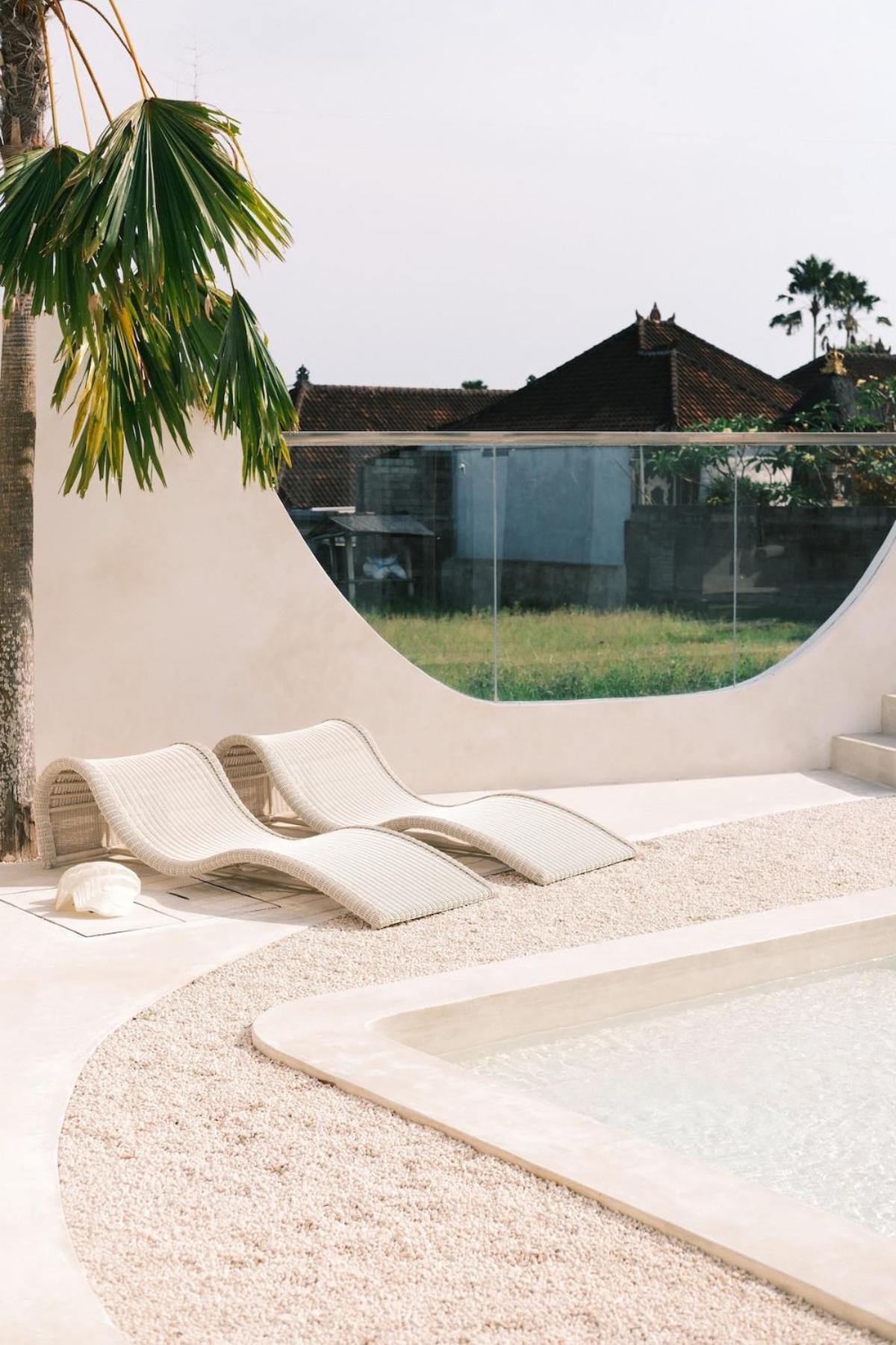Celina - 2BR Private Pool Mediterranean Villa near Canggu