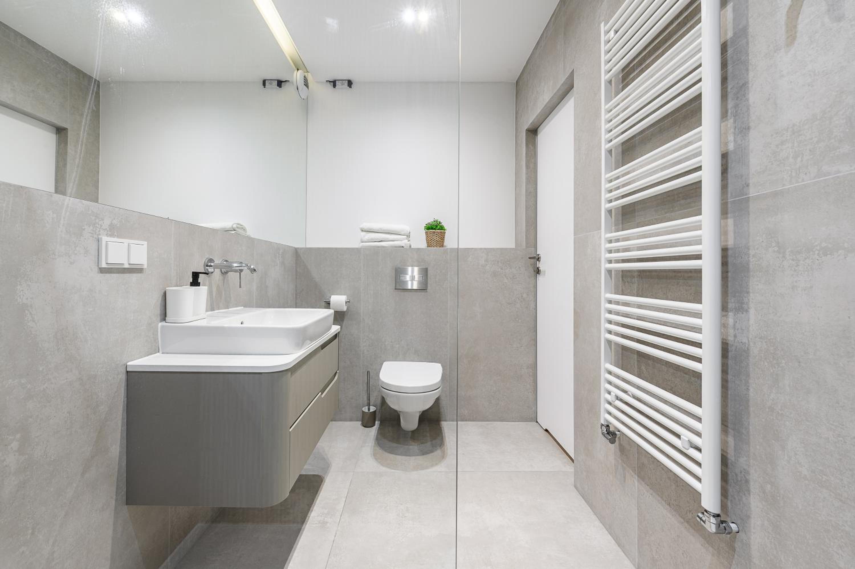 Lumina luxury 4-rooms apart with parking