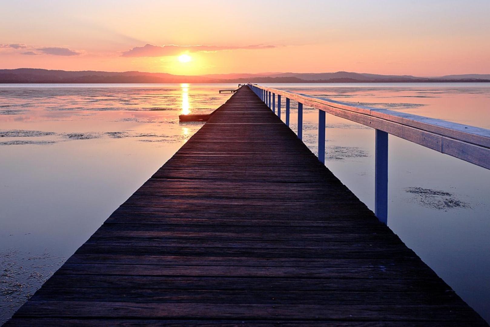 KozyGuru | Chittaway Point | Lakeside Luxe Retreat