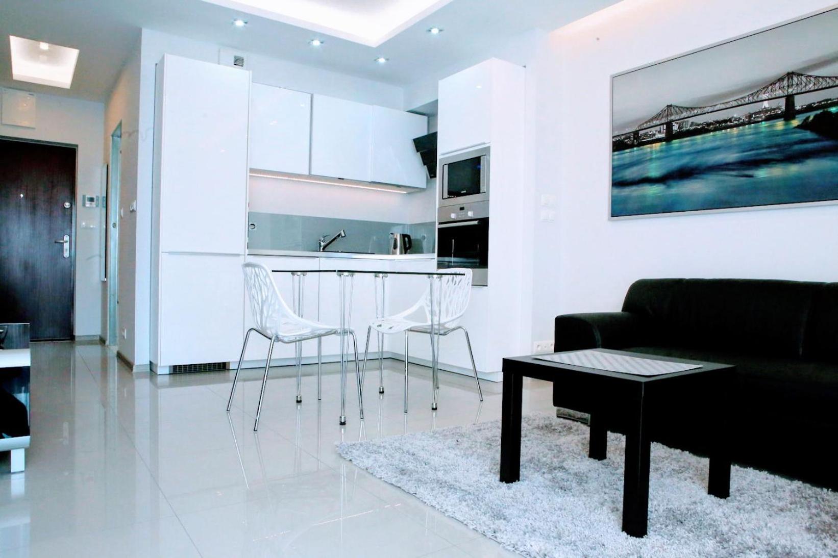 NiceToSeeYou Warsaw Apartament Centrum-Metro-Deluxe-self check-in