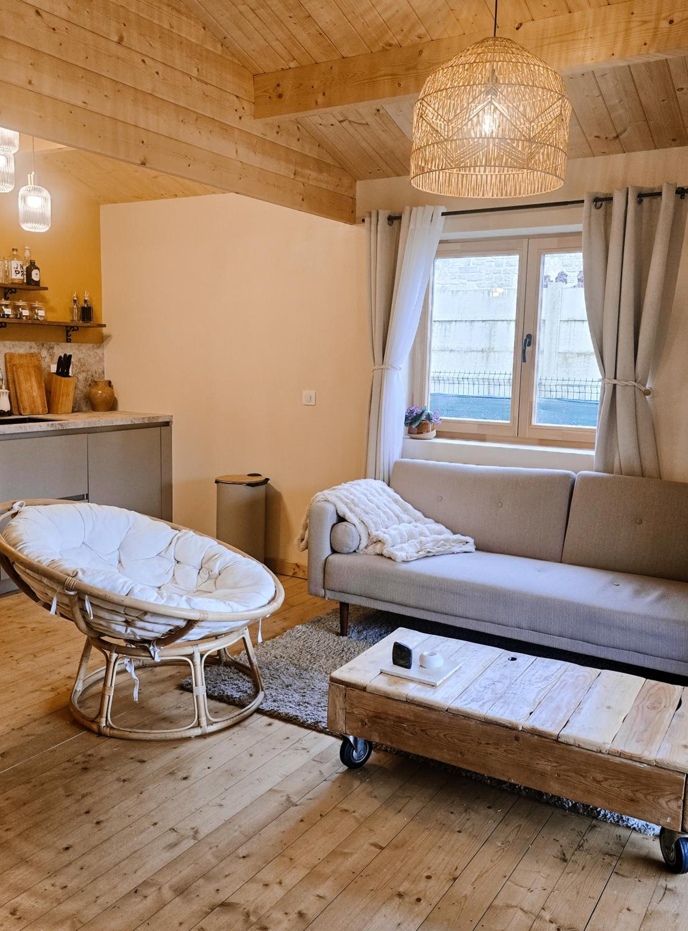 Chalet romantique - Jacuzzi privatif - King size