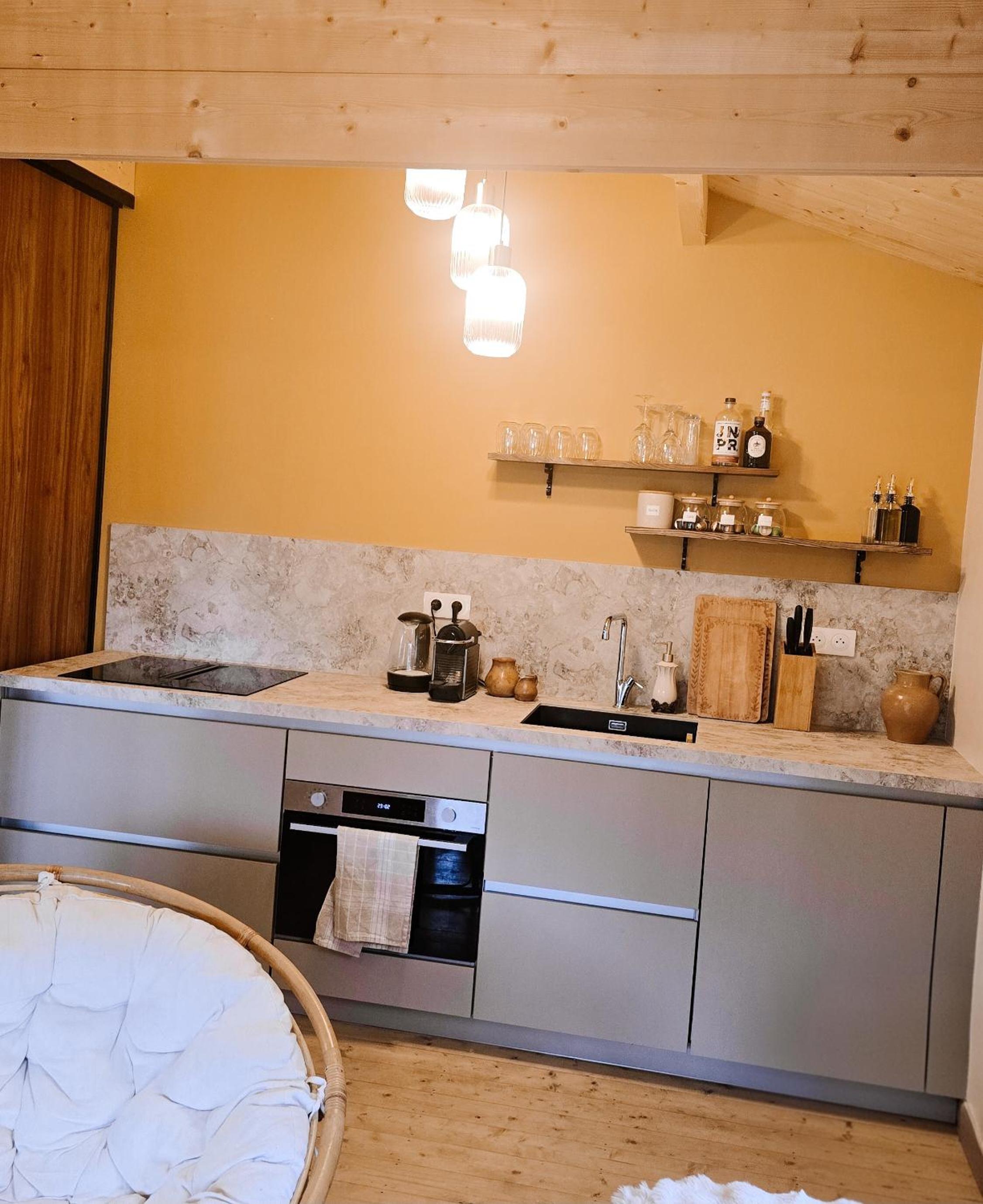 Chalet romantique - Jacuzzi privatif - King size