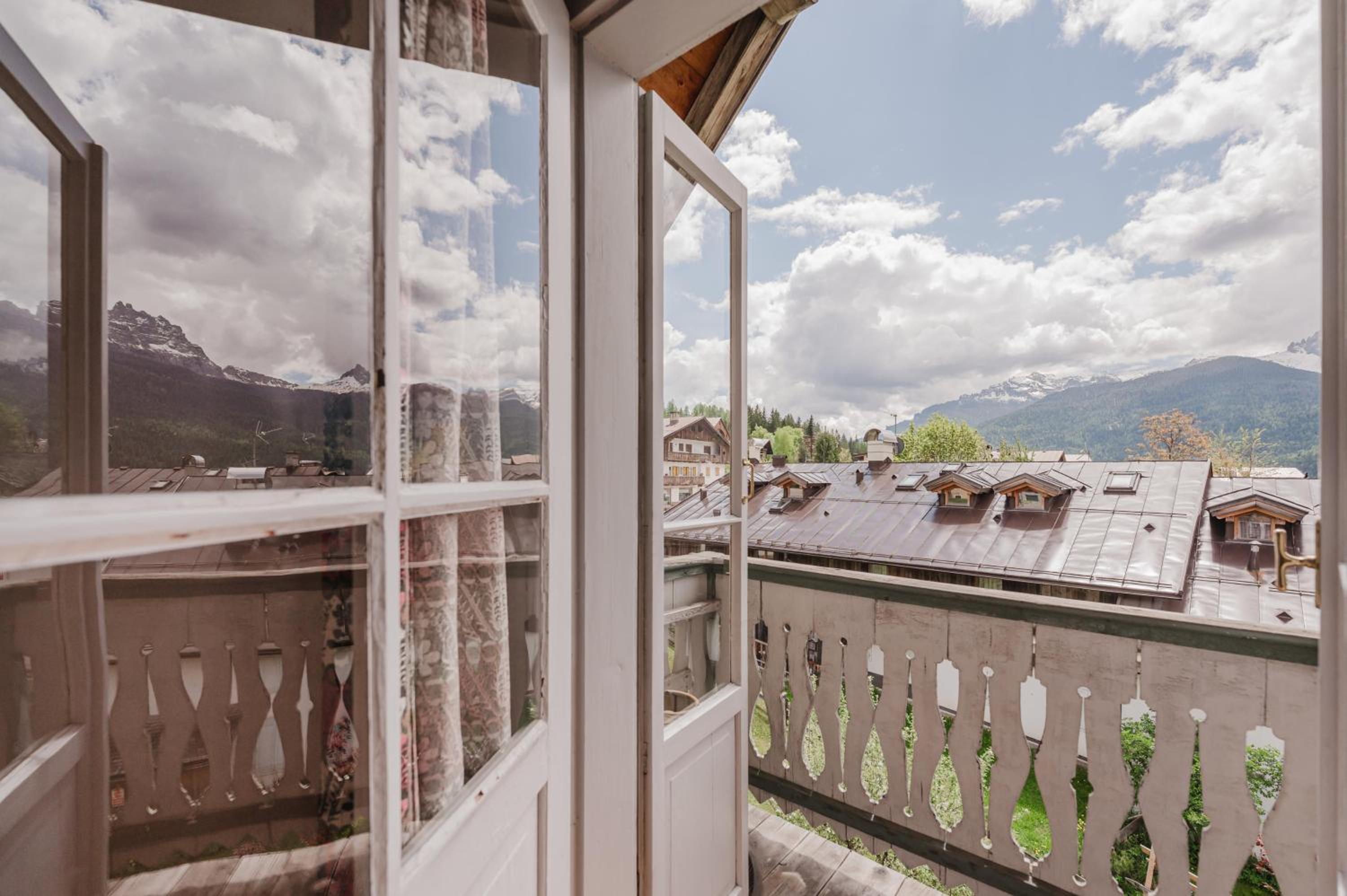 Ca' Alpini - Mountain View Terrace & Parking