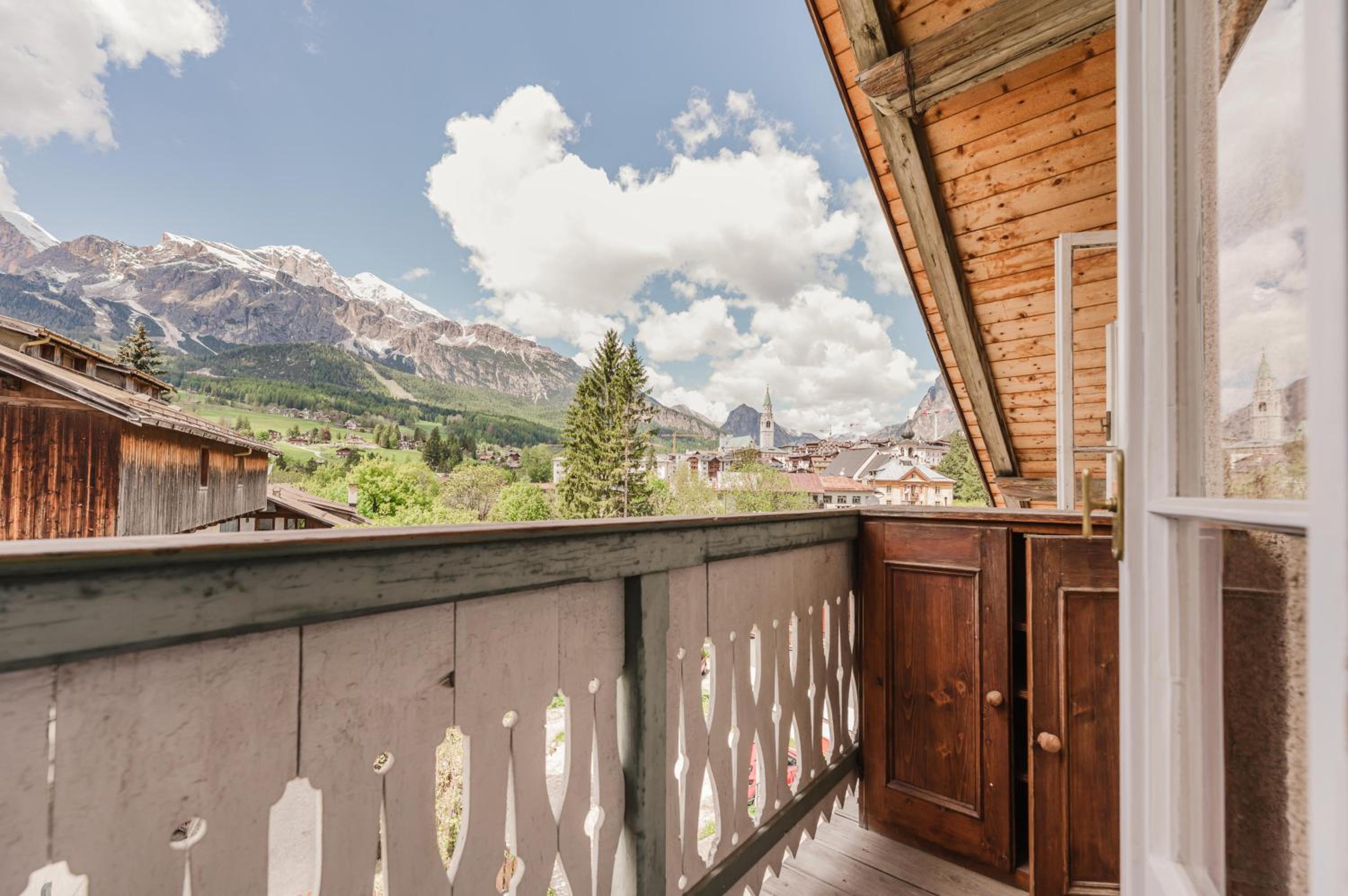 Ca' Alpini - Mountain View Terrace & Parking
