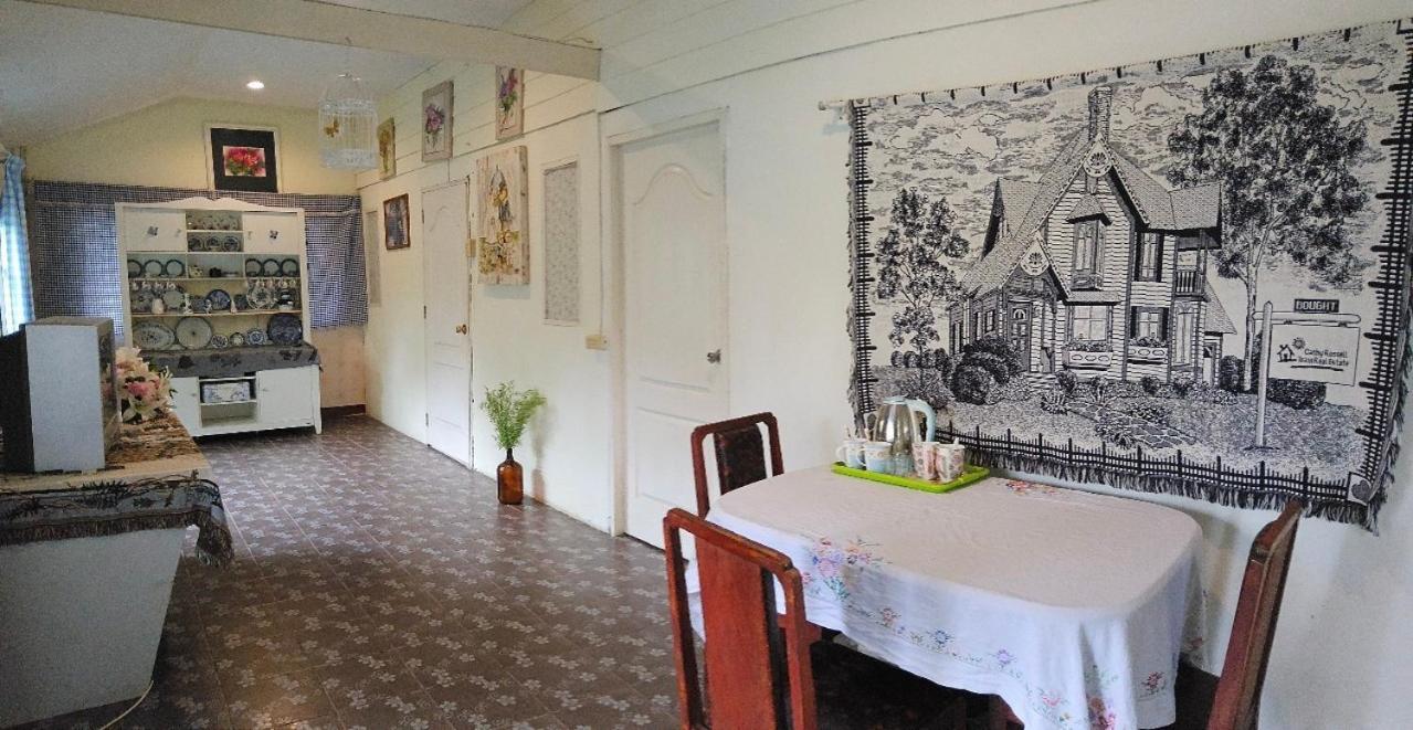 Balmy Hideout Cafe & Homestay