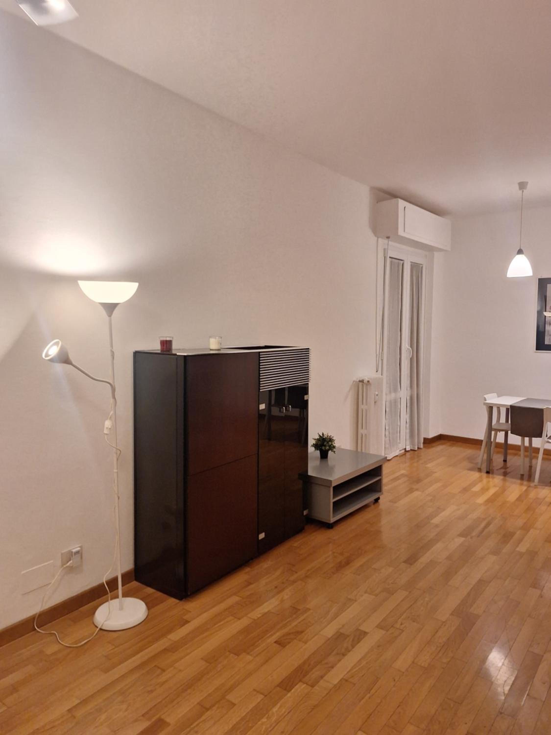 Modern flat in the design district