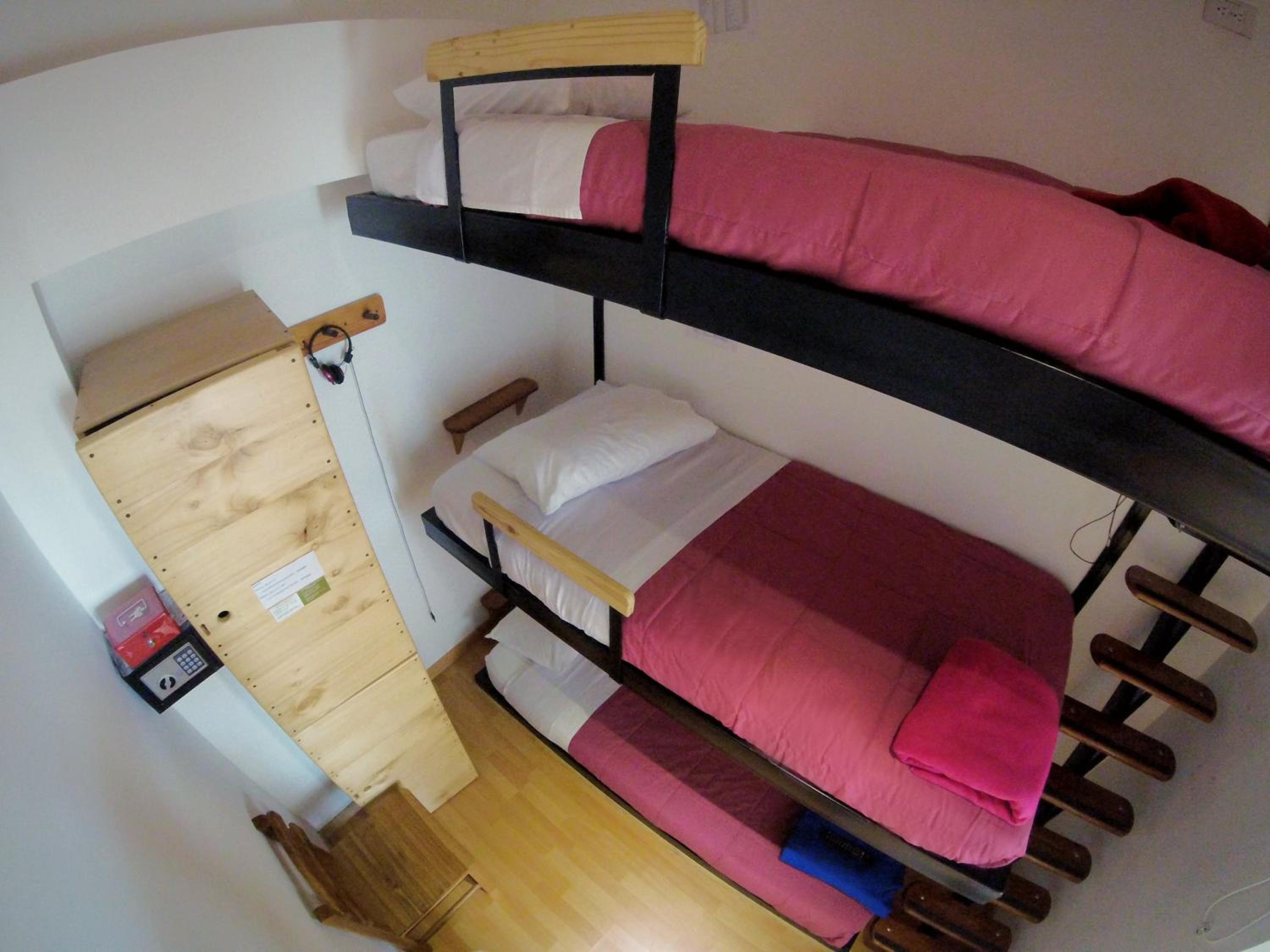 Hostal de la 57