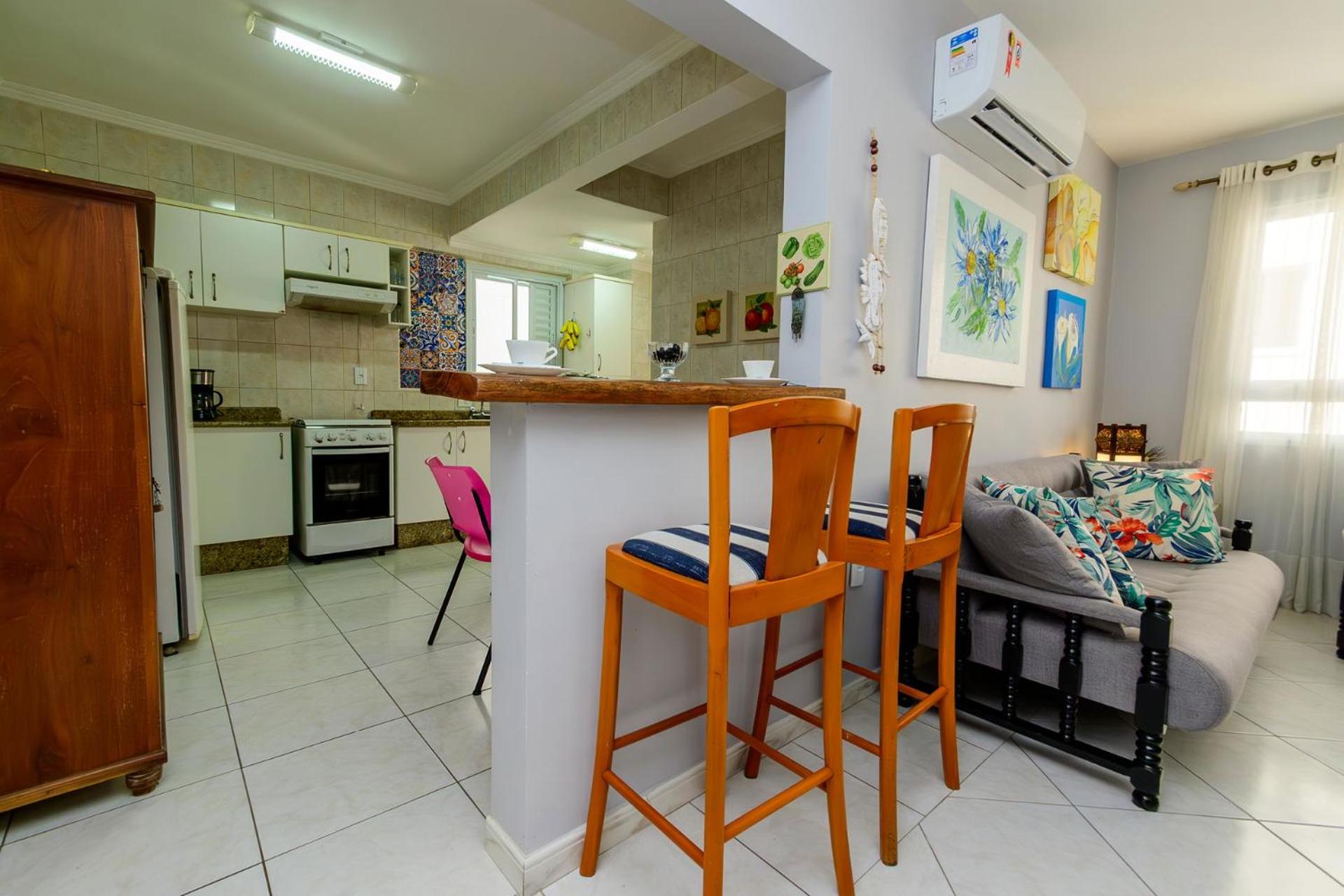 Apto 3 quartos Av. Atlântica JR1434