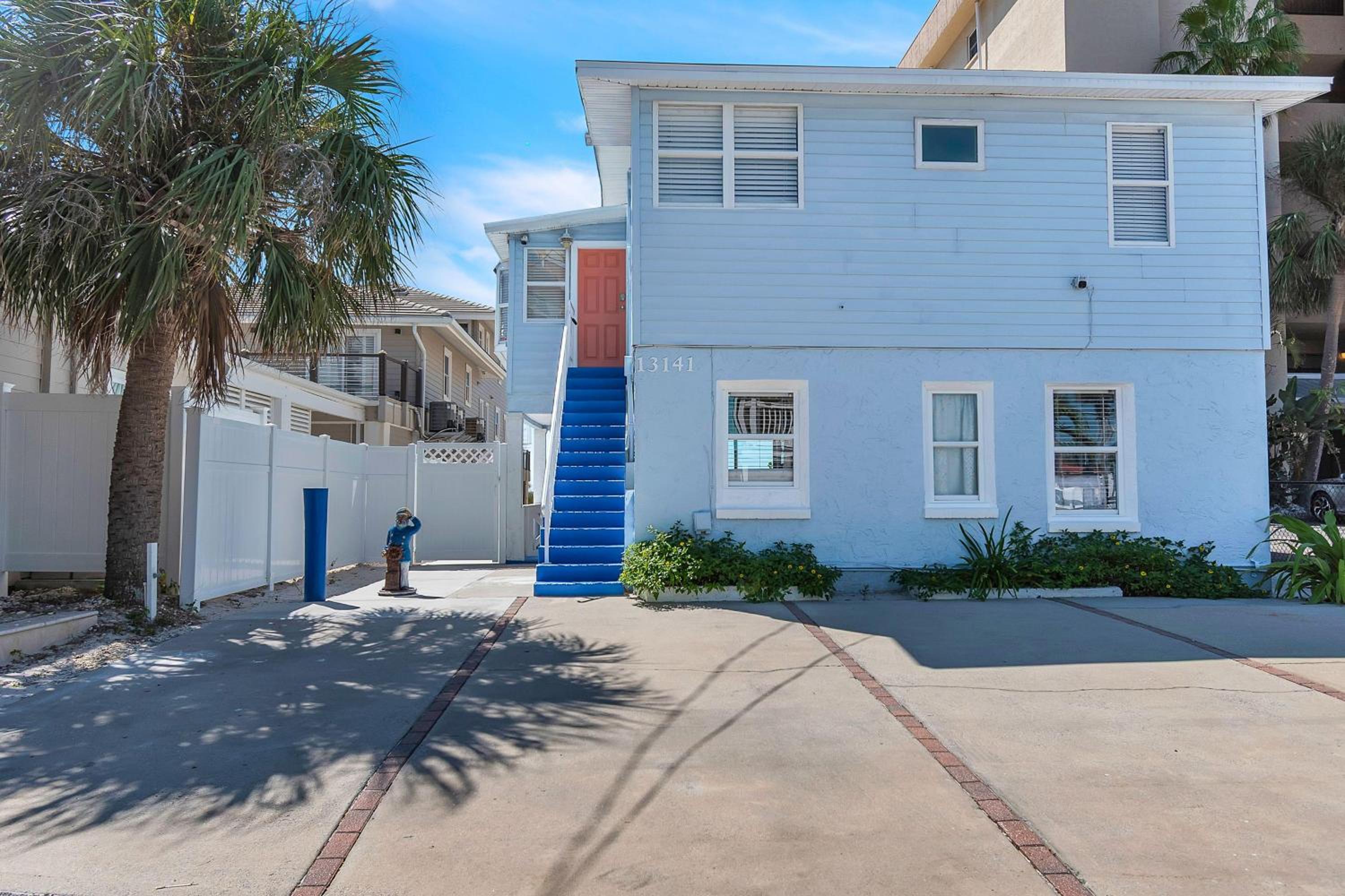 John's Pass-Time Beach Cottage #1