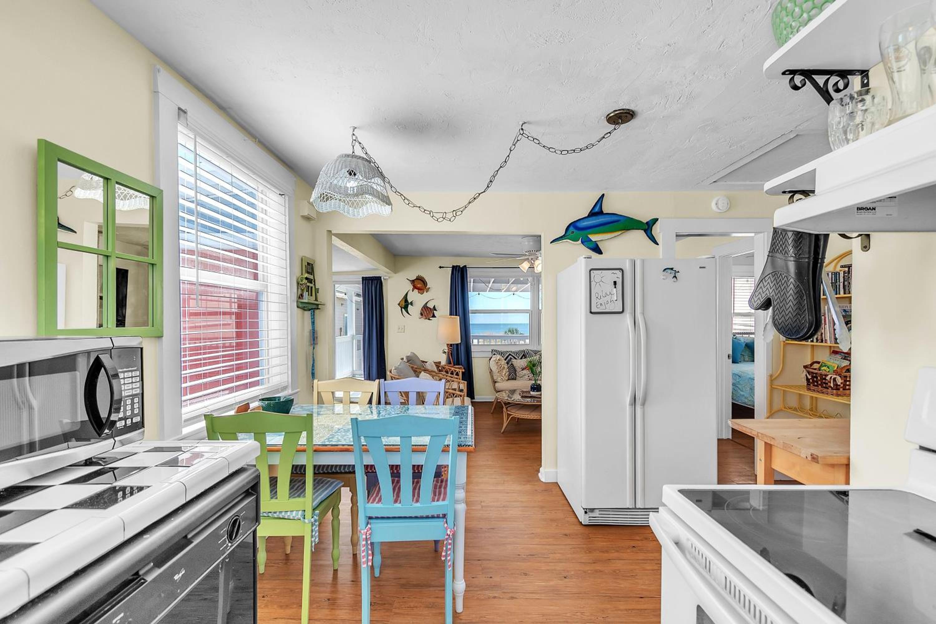 John's Pass-Time Beach Cottage #2