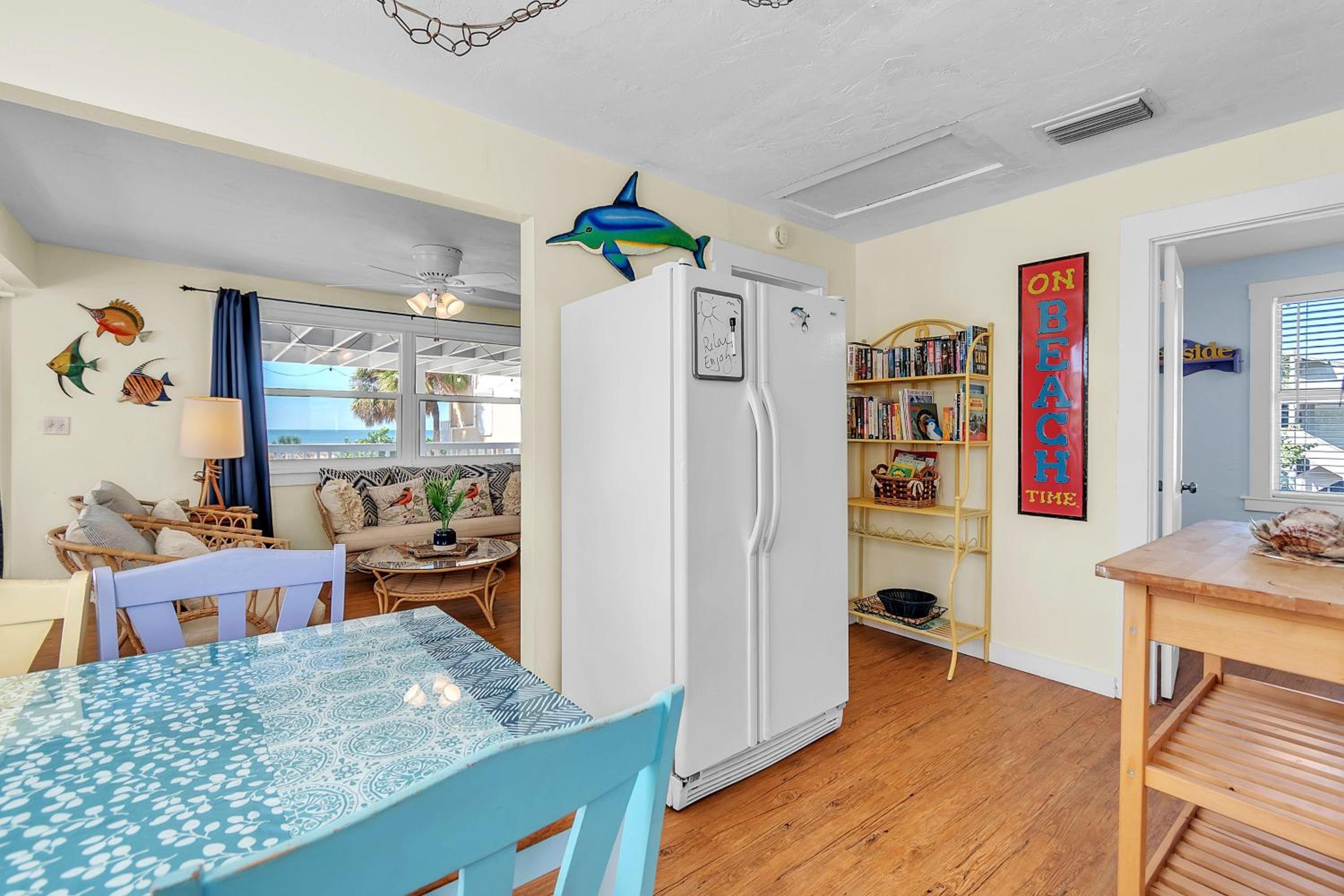 John's Pass-Time Beach Cottage #2
